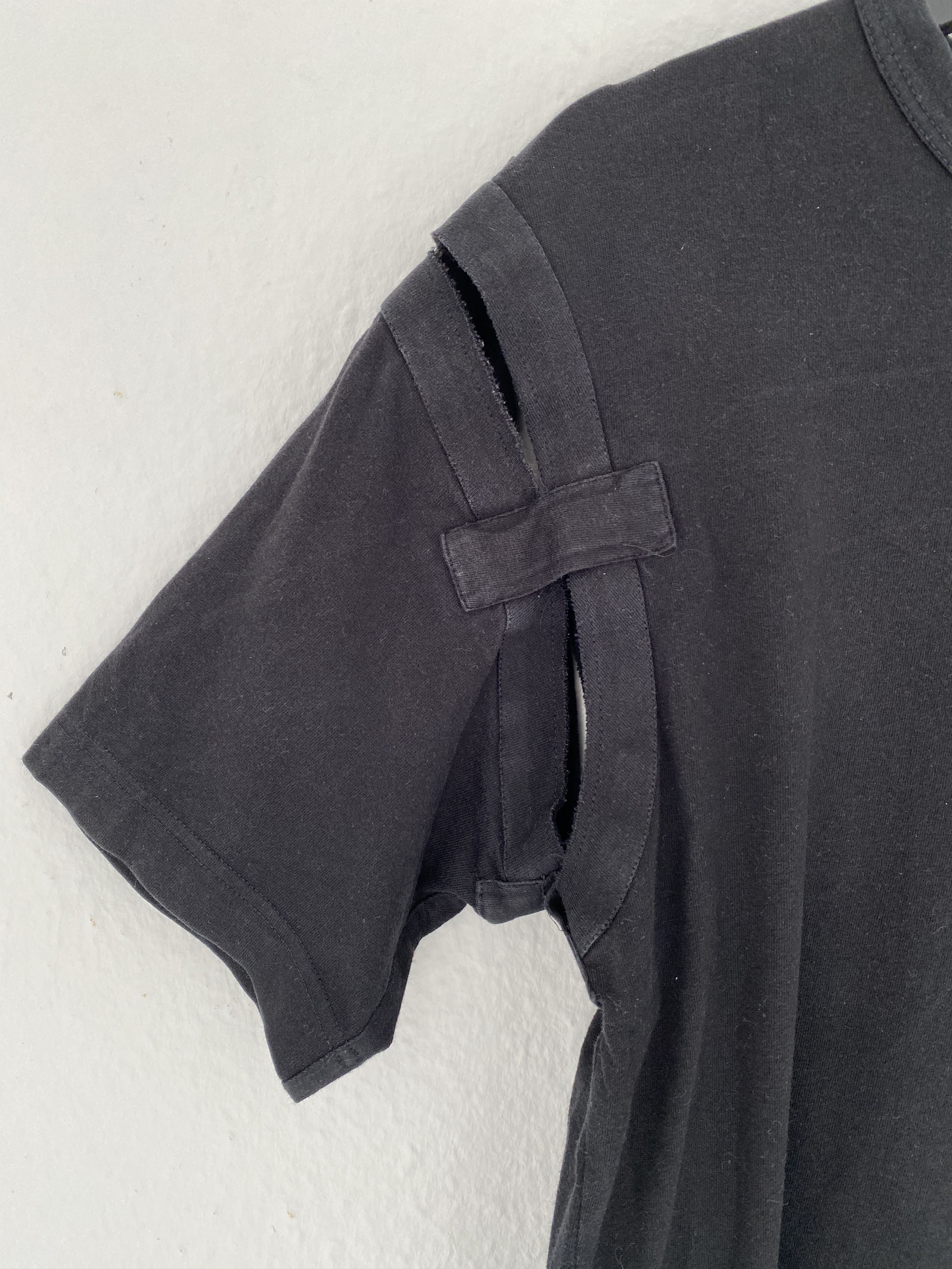 Comme des Garcons SHIRT Comme des Garçons Deconstructed Tshirt Size US L / EU 52-54 / 3 - 3 Thumbnail