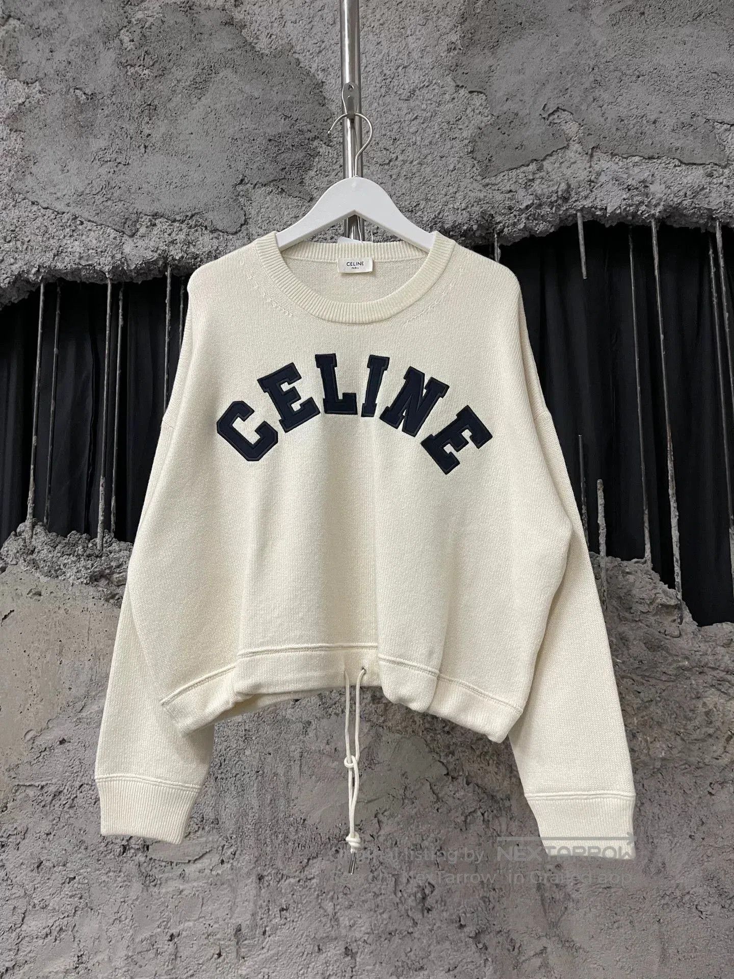 Celine celine logo cream sweatshirt in size small. Size S / US 4 / IT 40 - 1 Thumbnail