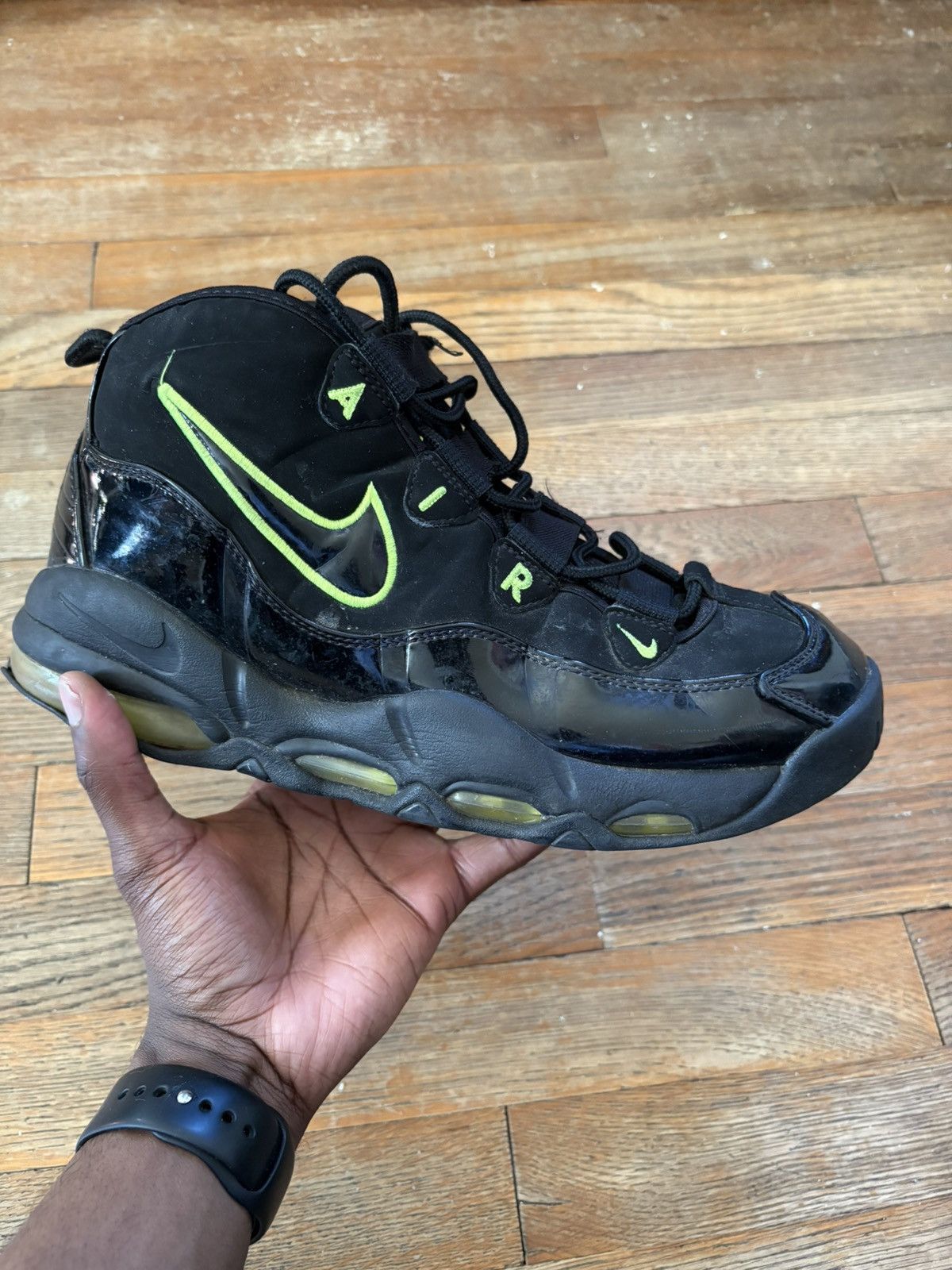 NIKE Air Uptempo “Black/Volt”