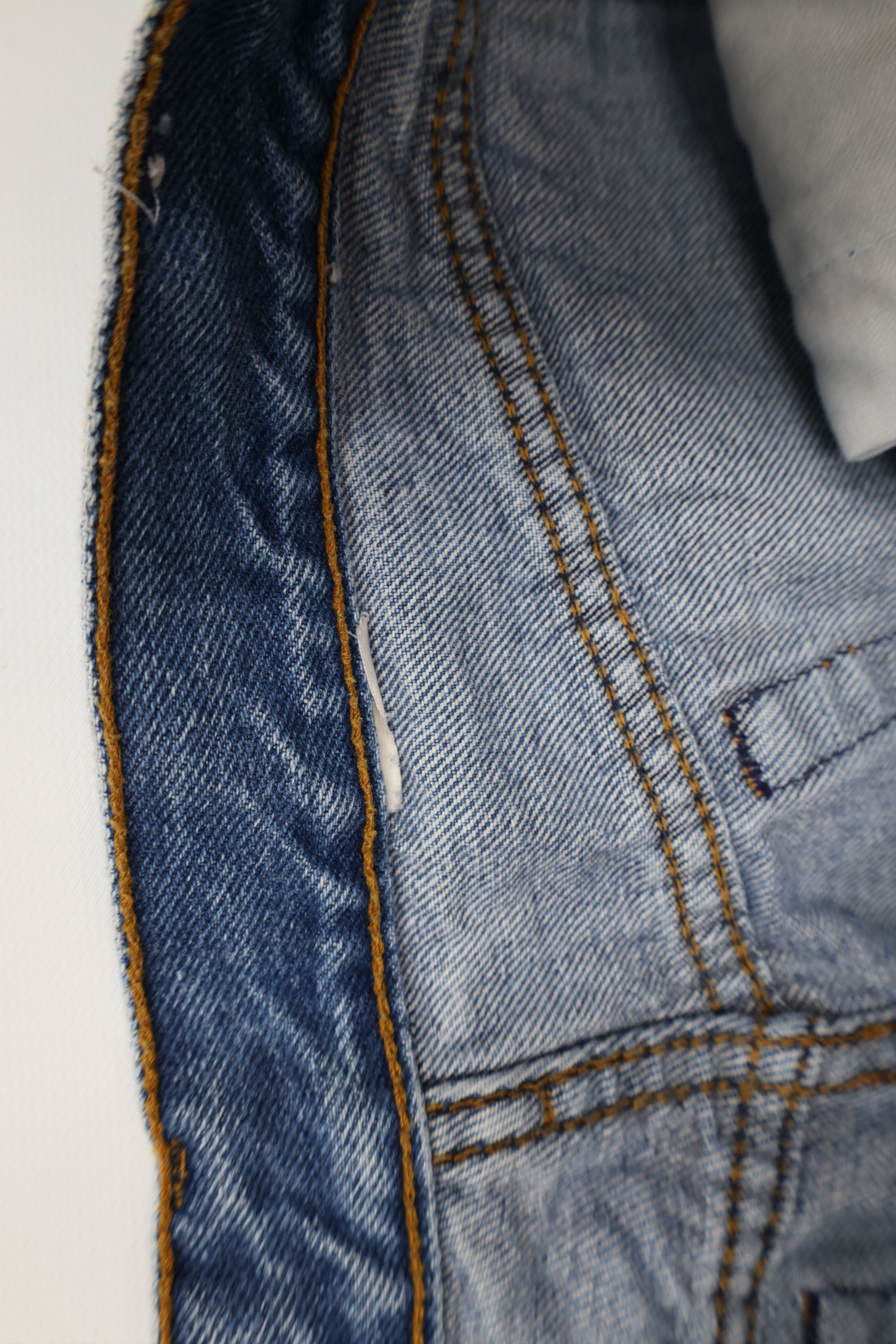 Levi's Vintage 80s Levis High Waist Relaxed Tapered Leg Jeans USA Size 32" / US 10 / IT 46 - 10 Thumbnail