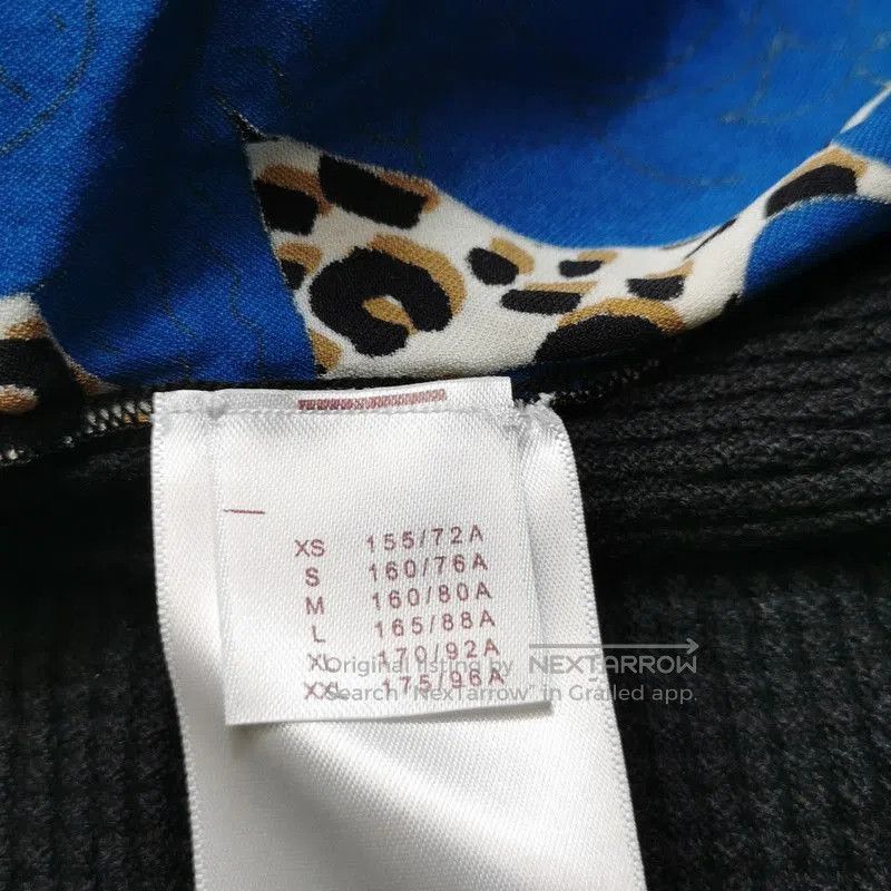 Louis Vuitton Louis Vuitton Colorblock Wool V-Neck Sweater. Size US XS / EU 42 / 0 - 9 Thumbnail