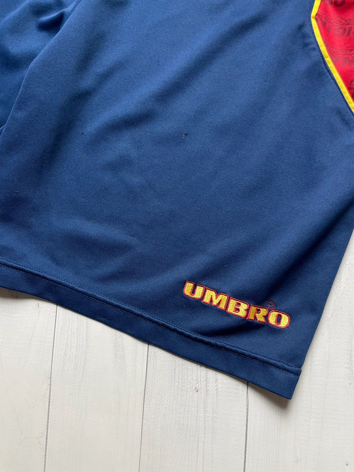 Umbro Umbro pro training vintage suit shorts+jersey size XL rare Size US XL / EU 56 / 4 - 11 Thumbnail