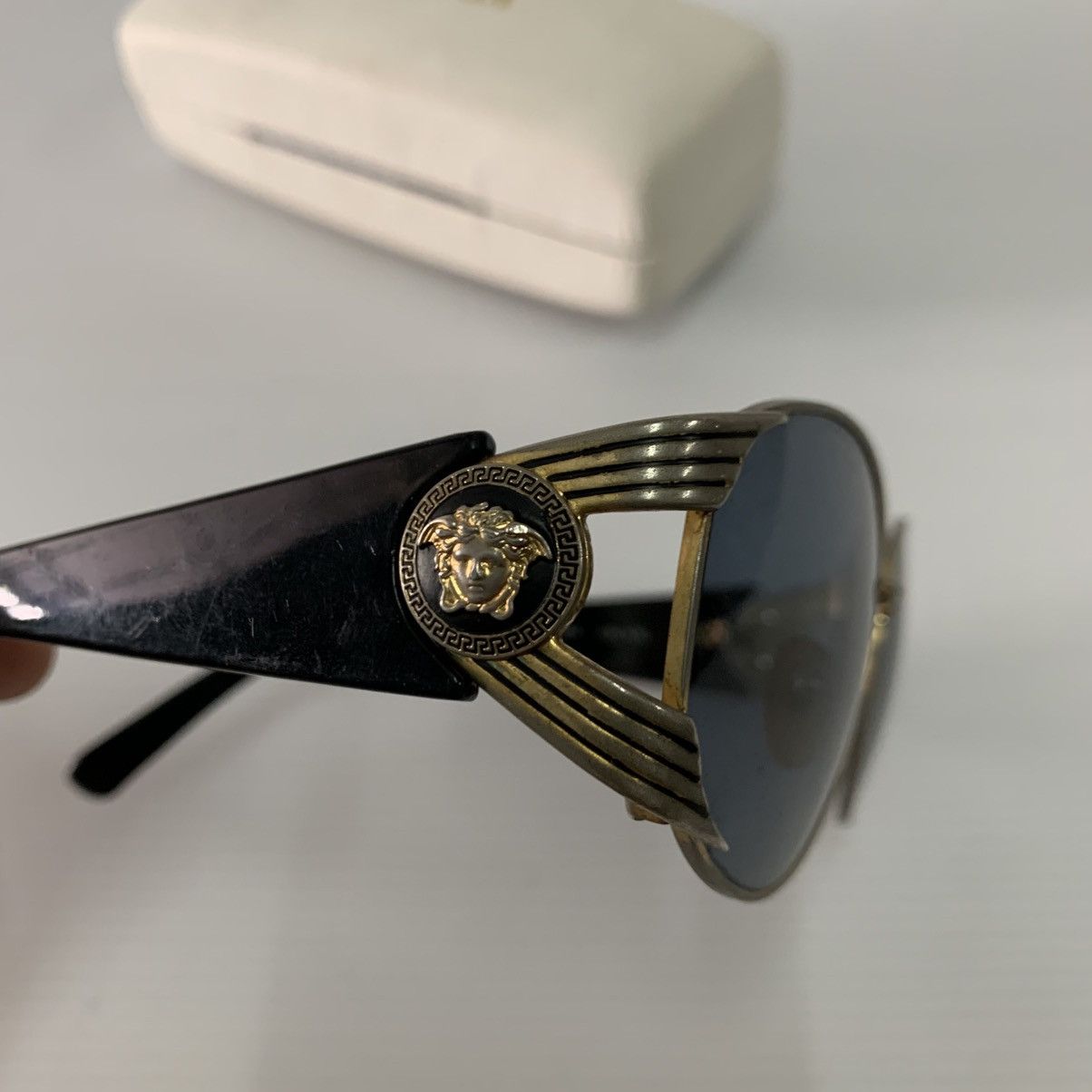 Versace Gianni Versace Vintage Sunglasses Size ONE SIZE - 5 Thumbnail