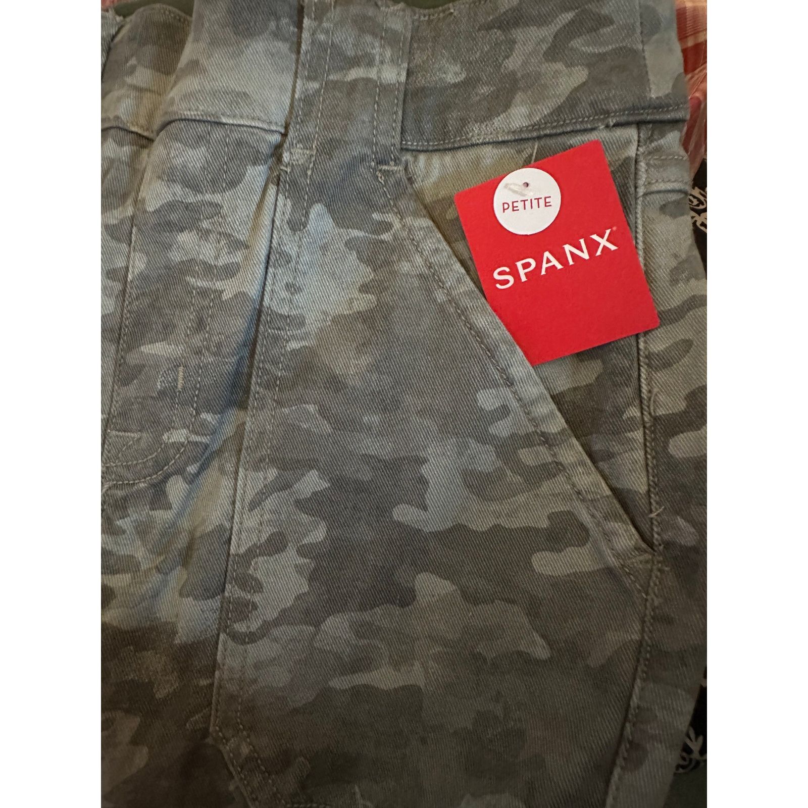 Spanx Spanx Stretch Twill Ankle Cargo Pants Size Small Petite NWT Size 26" / US 2 / IT 38 - 7 Thumbnail