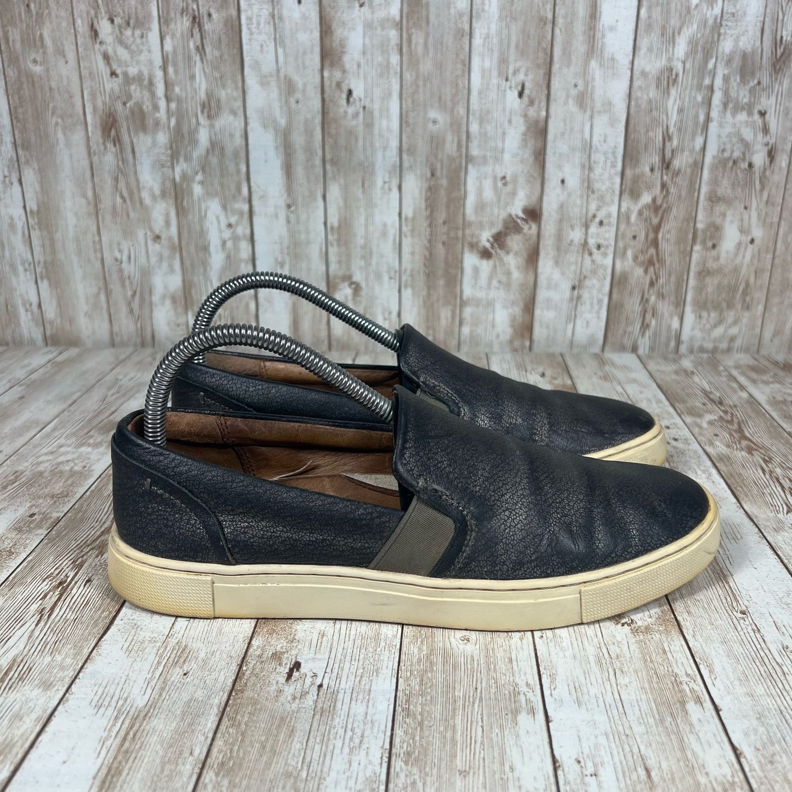 Frye Frye slip Ons Womens 8 Size US 8 / IT 38 - 1 Thumbnail