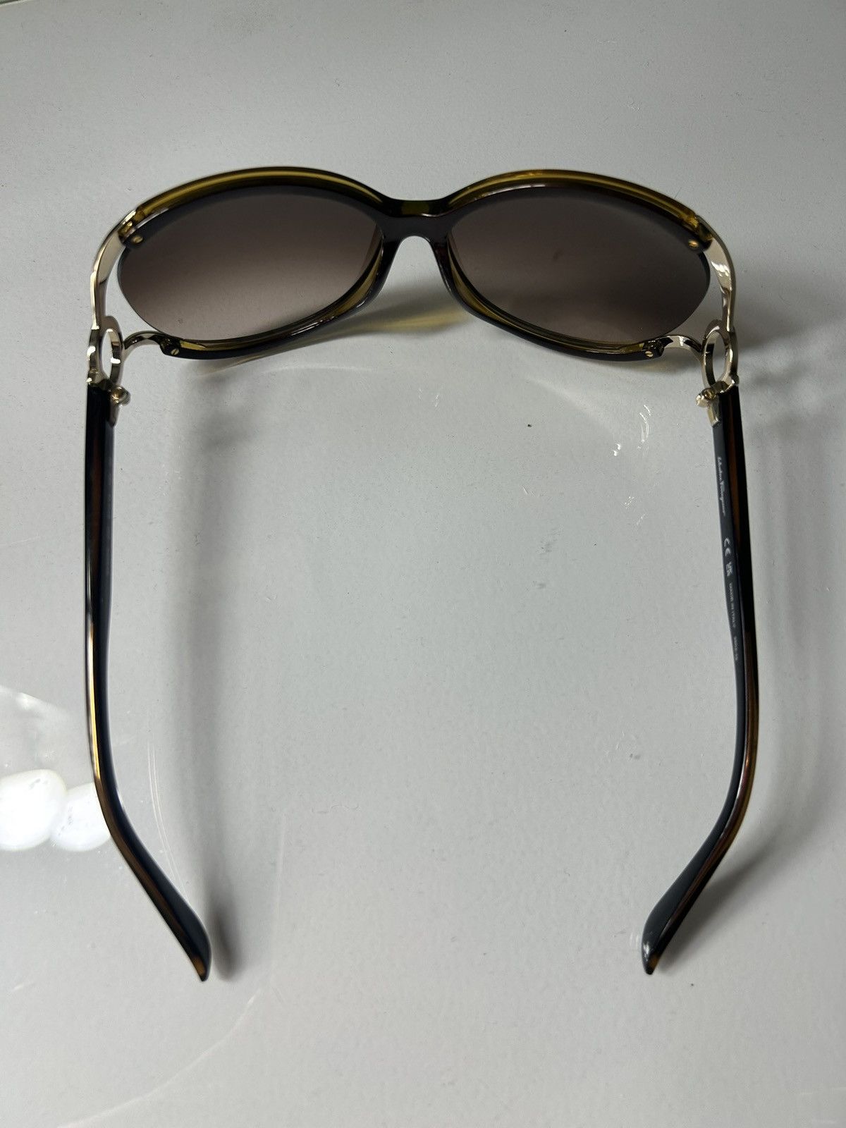 Salvatore Ferragamo Salvatore Ferragamo SF600S Brown Oval Shaped Sunglasses Size ONE SIZE - 11 Thumbnail