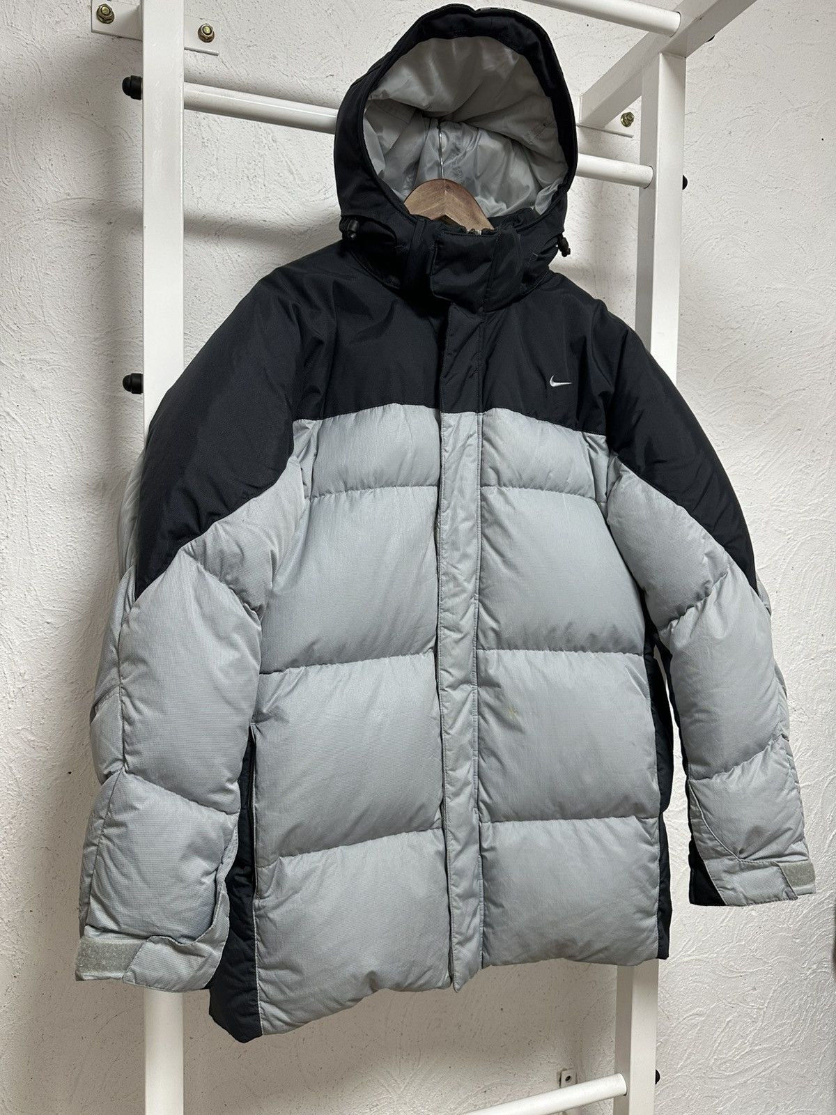 Nike Nike Men’s Vintage Down Jacket Size M Puffer Coat Size US M / EU 48-50 / 2 - 3 Thumbnail