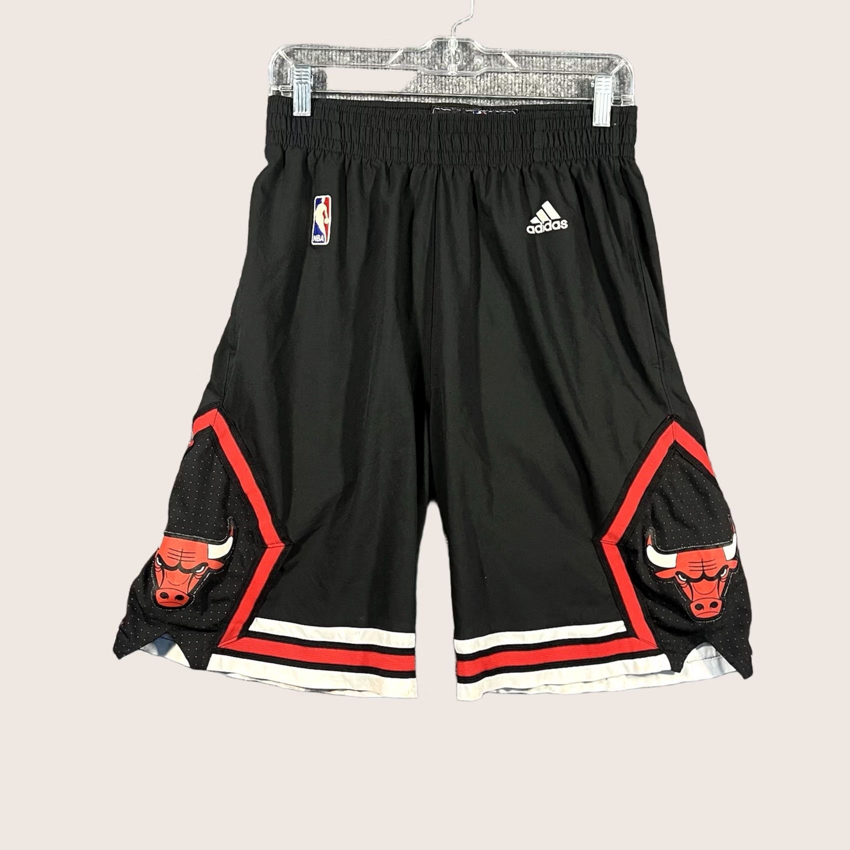Adidas adidas Chicago Bulls Shorts Mens M Black Red NBA Authentic Basketball Size US 31 - 1 Thumbnail