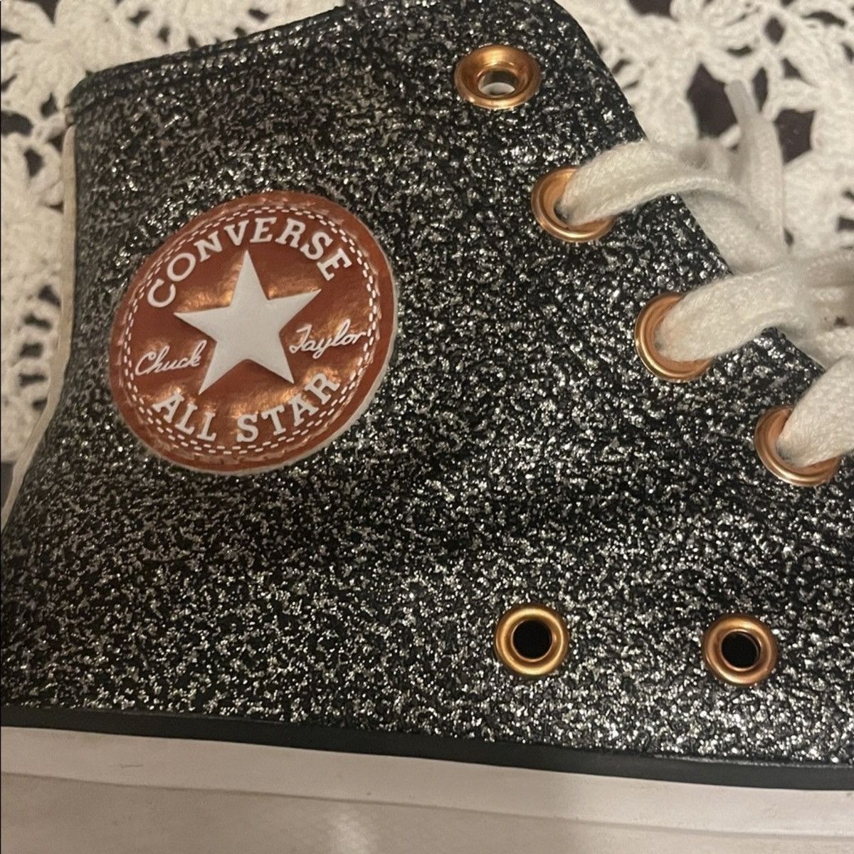 Converse Converse black and gold high tops Size US 5.5 / IT 35.5 - 3 Thumbnail