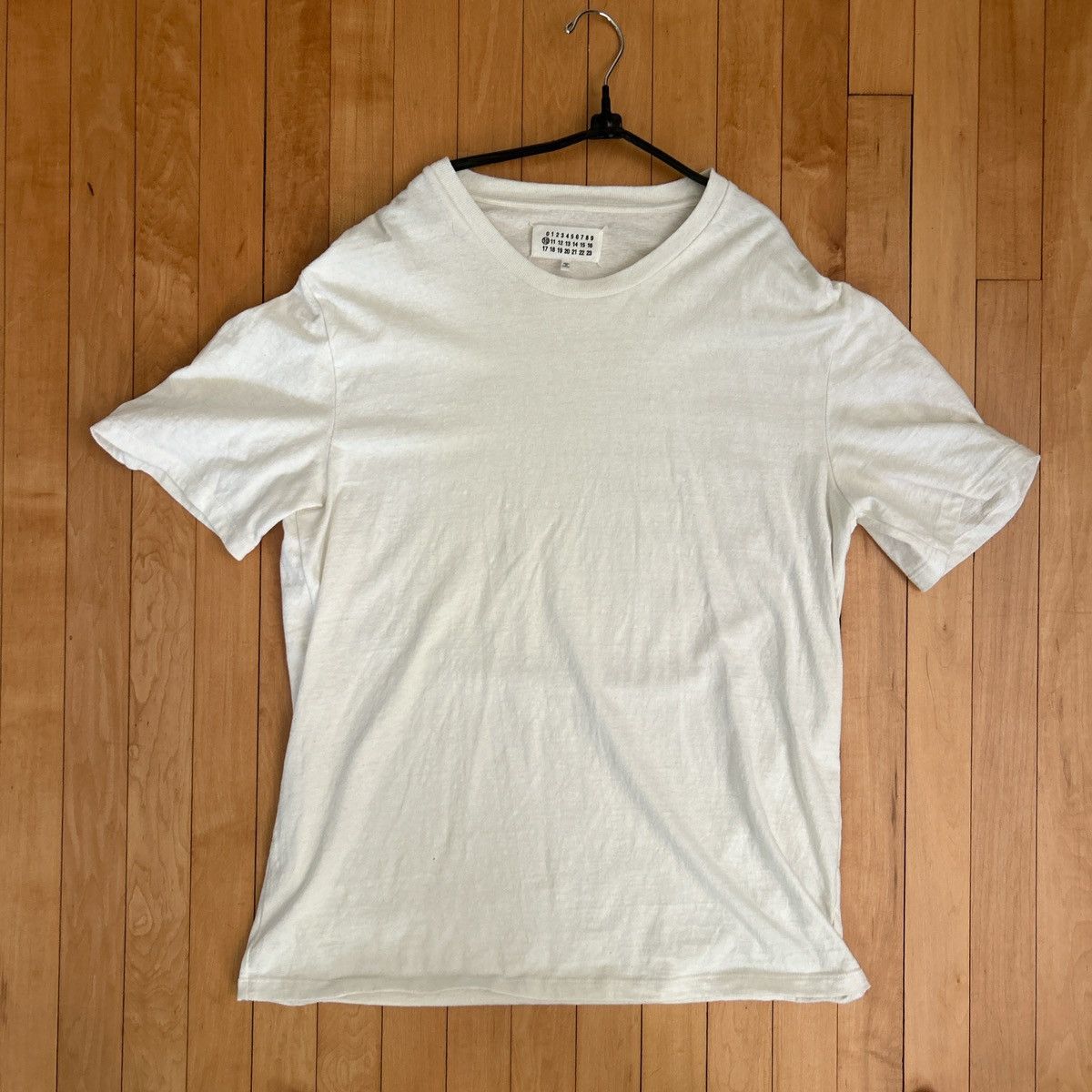 Maison Margiela Maison Margiela replica cream t-shirt | Grailed