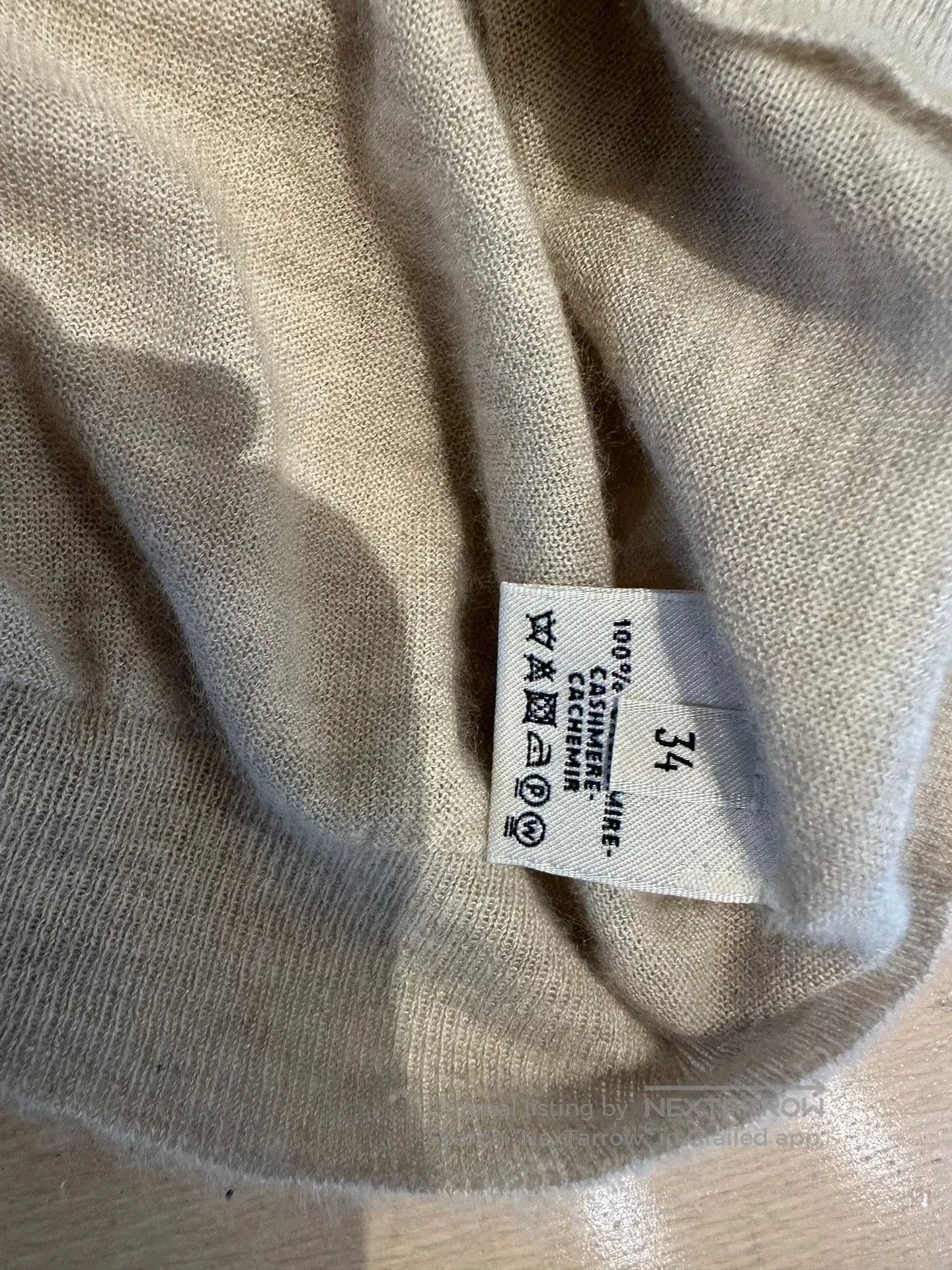 Hermes Hermes 100% Cashmere V. Size US M / EU 48-50 / 2 - 5 Thumbnail