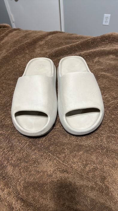 Adidas Yeezy Slides Pure | Grailed