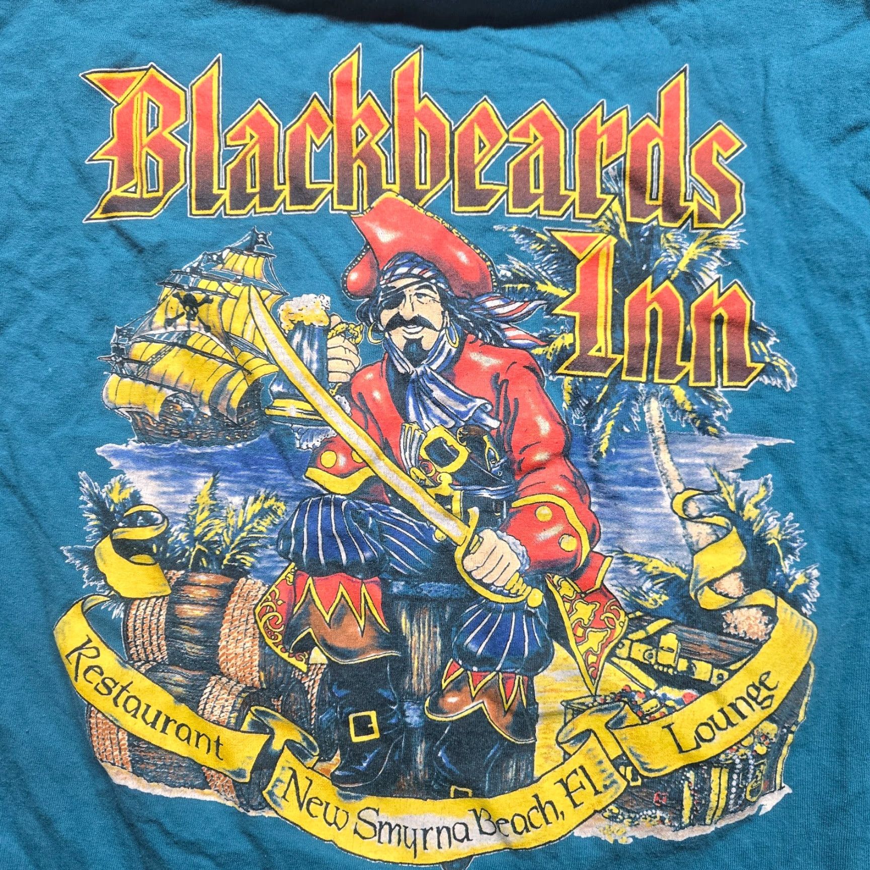 Vintage VINTAGE Shirt Men M Blackbeard's Inn New Smyrna Beach Florida Graphic Print T-Shirt Adult Medium Blue Crew Neck Short Sleeve Size US M / EU 48-50 / 2 - 2 Thumbnail