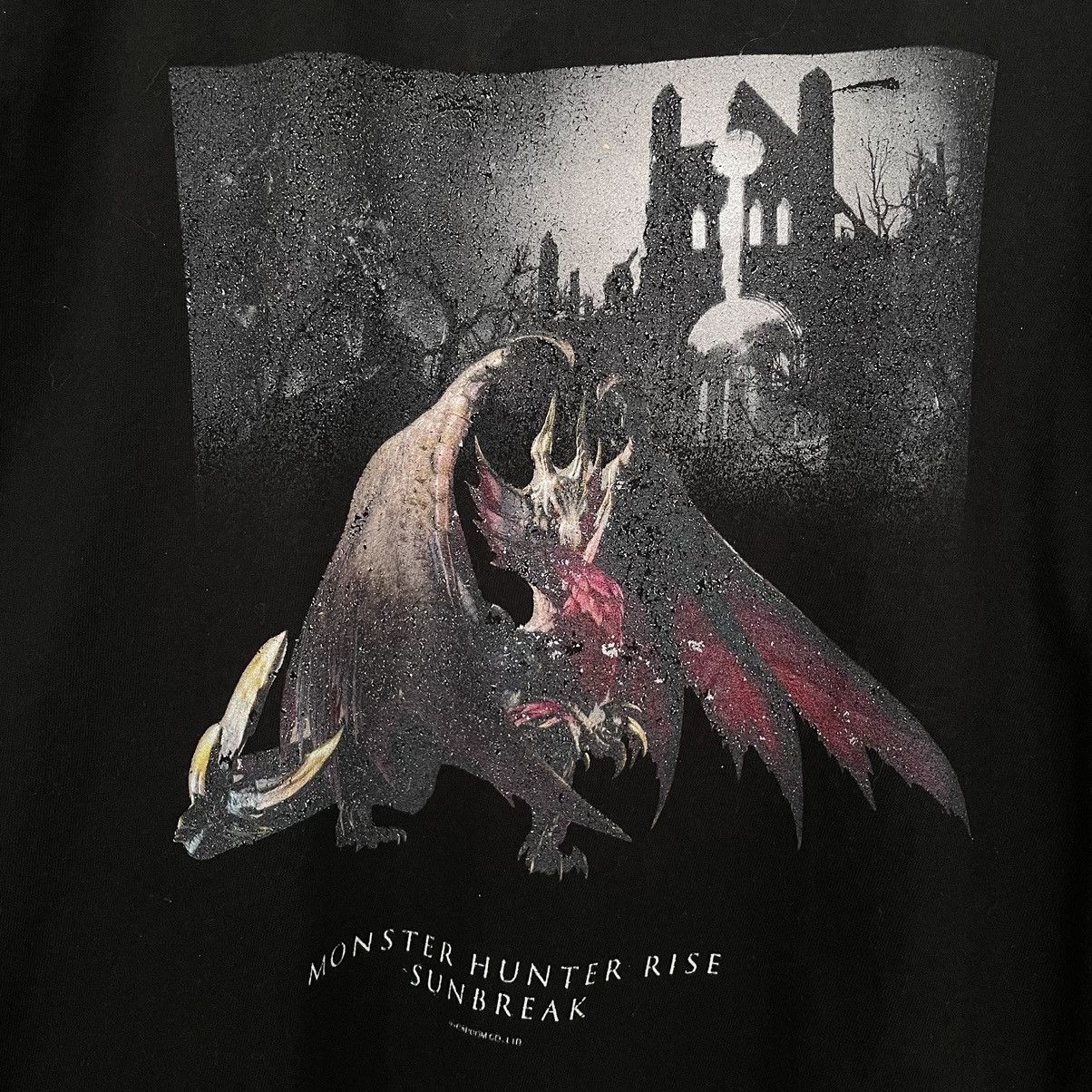 Playstation × Vintage Capcom Monster Hunter Rise Sunbreak Nintendo Games Promo Tee Size US M / EU 48-50 / 2 - 2 Thumbnail