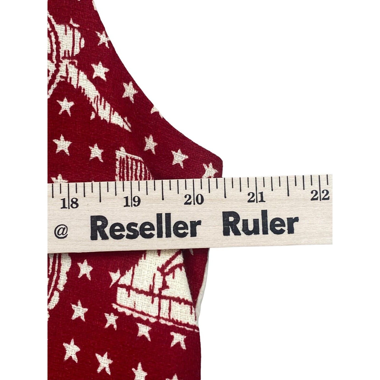 Other Unisex Vintage Red Cream Hooters Livery UGLY CHRISTMAS Vest Size US L / EU 52-54 / 3 - 9 Thumbnail