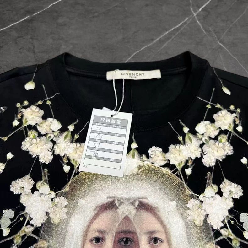 Givenchy Givenchy GVC All Over Star Short Sleeve 2505-Nextarrow Size US S / EU 44-46 / 1 - 5 Thumbnail