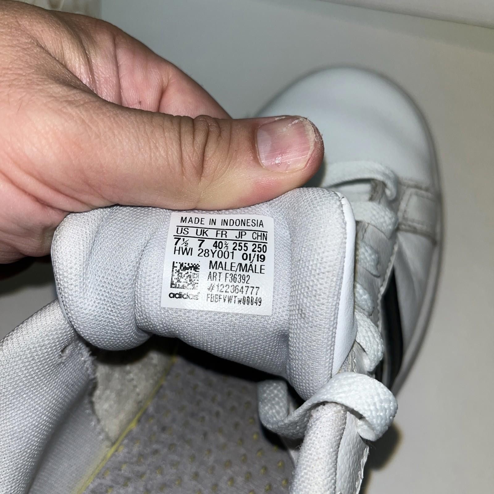 Adidas Sz 7.5M Adidas Cloud Foam Advantage HWI 28Y001 Size US 9 / IT 39 - 5 Thumbnail