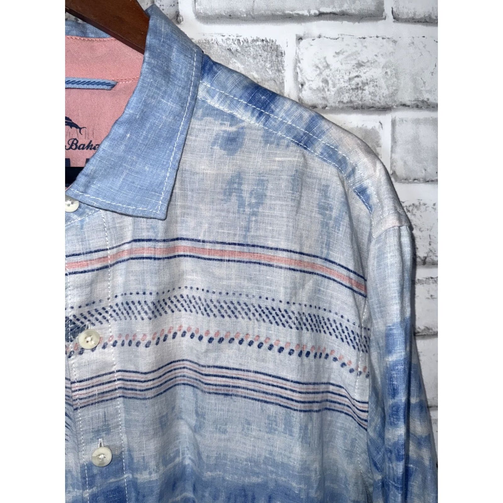 Tommy Bahama Tommy Bahama Relax 100% Linen Floral Hawaiian Button-Up Shirt Mens XL Blue Tie Dye Floral Hawaiian Button-Up Shirt Mens XL Size US XL / EU 56 / 4 - 2 Thumbnail