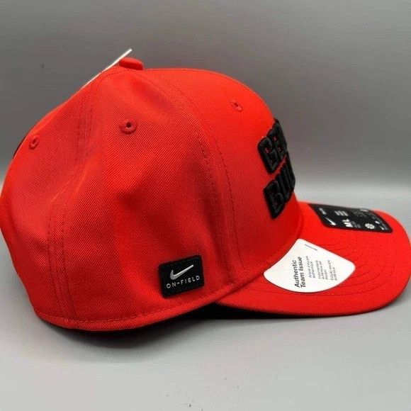 Nike Georgia Bulldogs x Nike Rise Hat Men M-L Red Snap Back Cap Size ONE SIZE - 4 Thumbnail