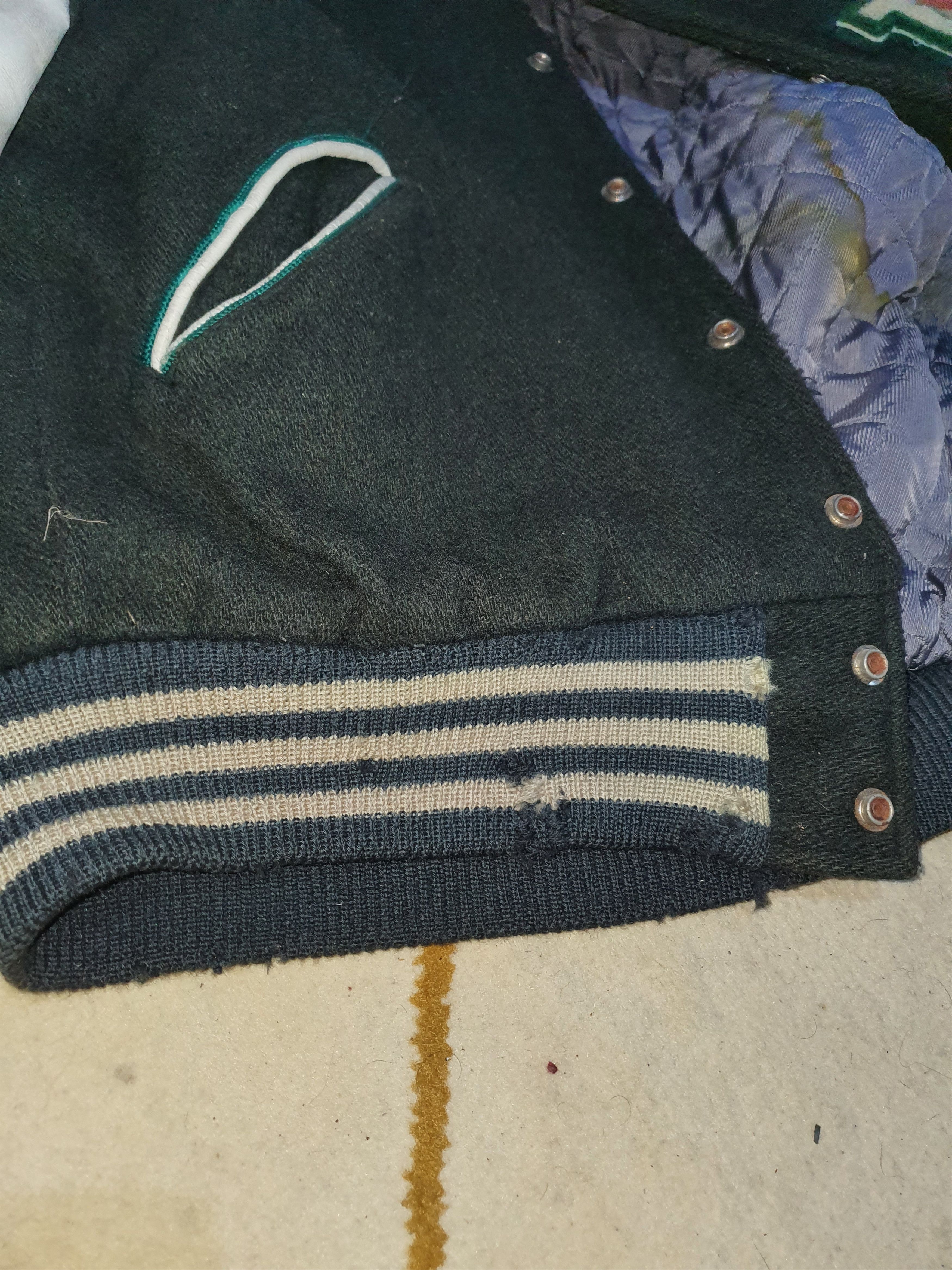 Vintage 90s Bulldogs jacket L Size US L / EU 52-54 / 3 - 10 Thumbnail