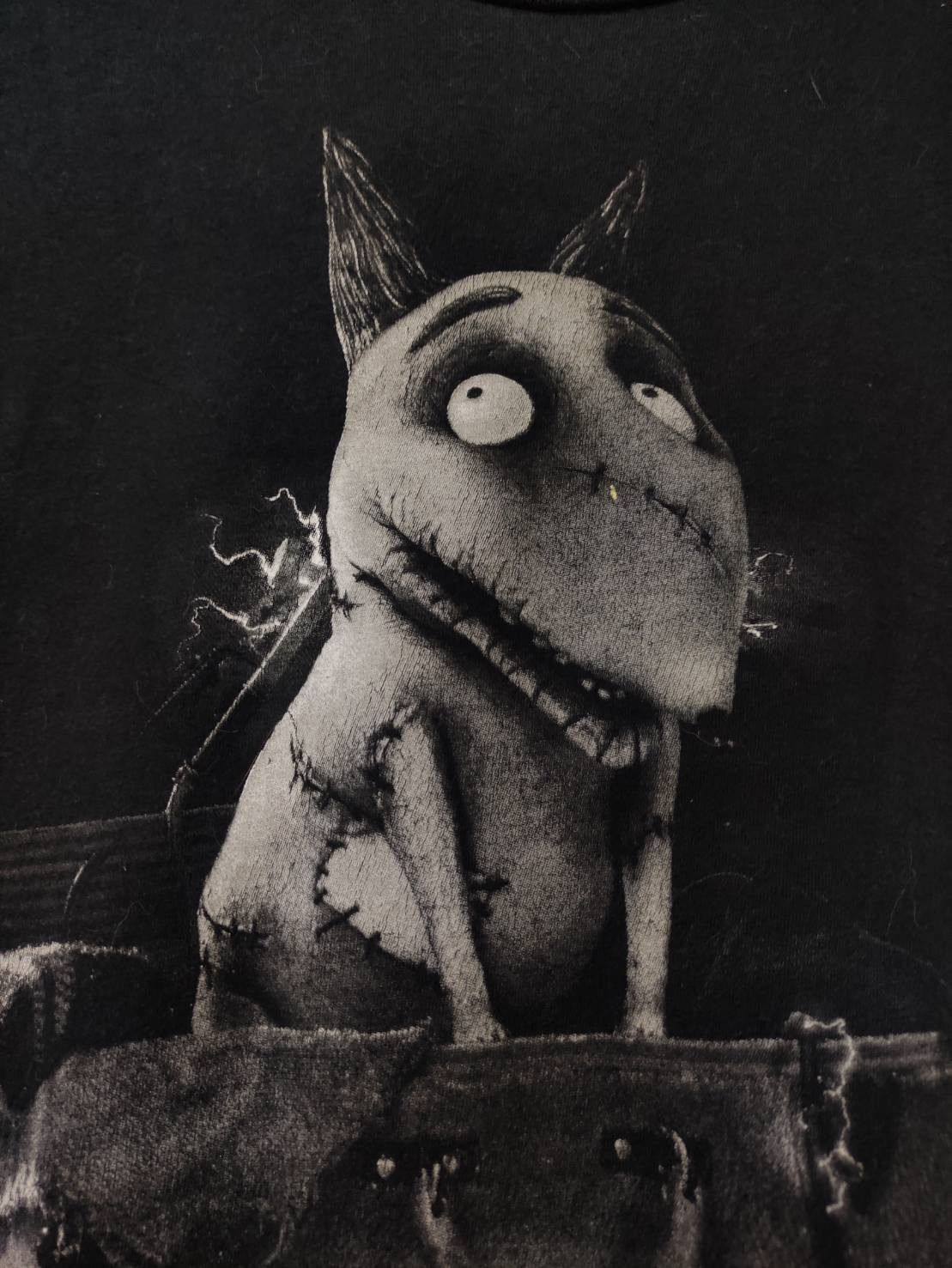 Disney Frankenweenie Movie By Tim Burton Disney T-Shirt Size US XL / EU 56 / 4 - 3 Thumbnail