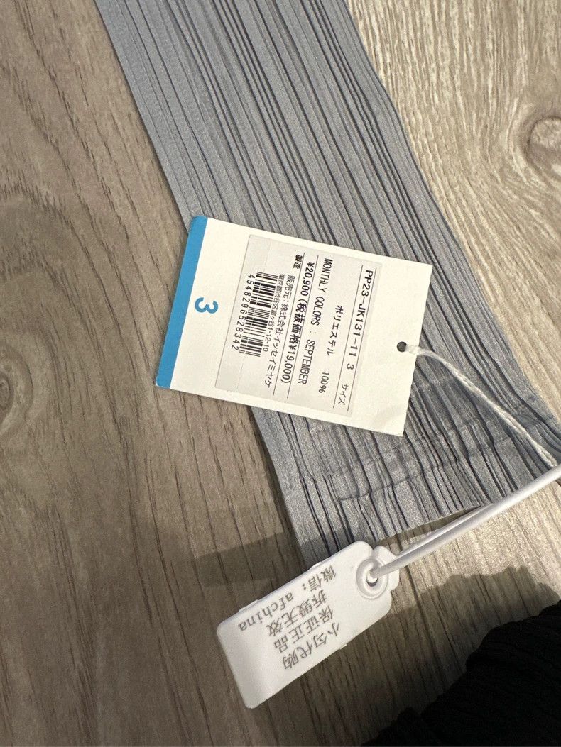 Issey Miyake Issey Miyake size:3 Grey pleated long-sleeved shirt Size XS / US 0-2 / IT 36-38 - 3 Thumbnail