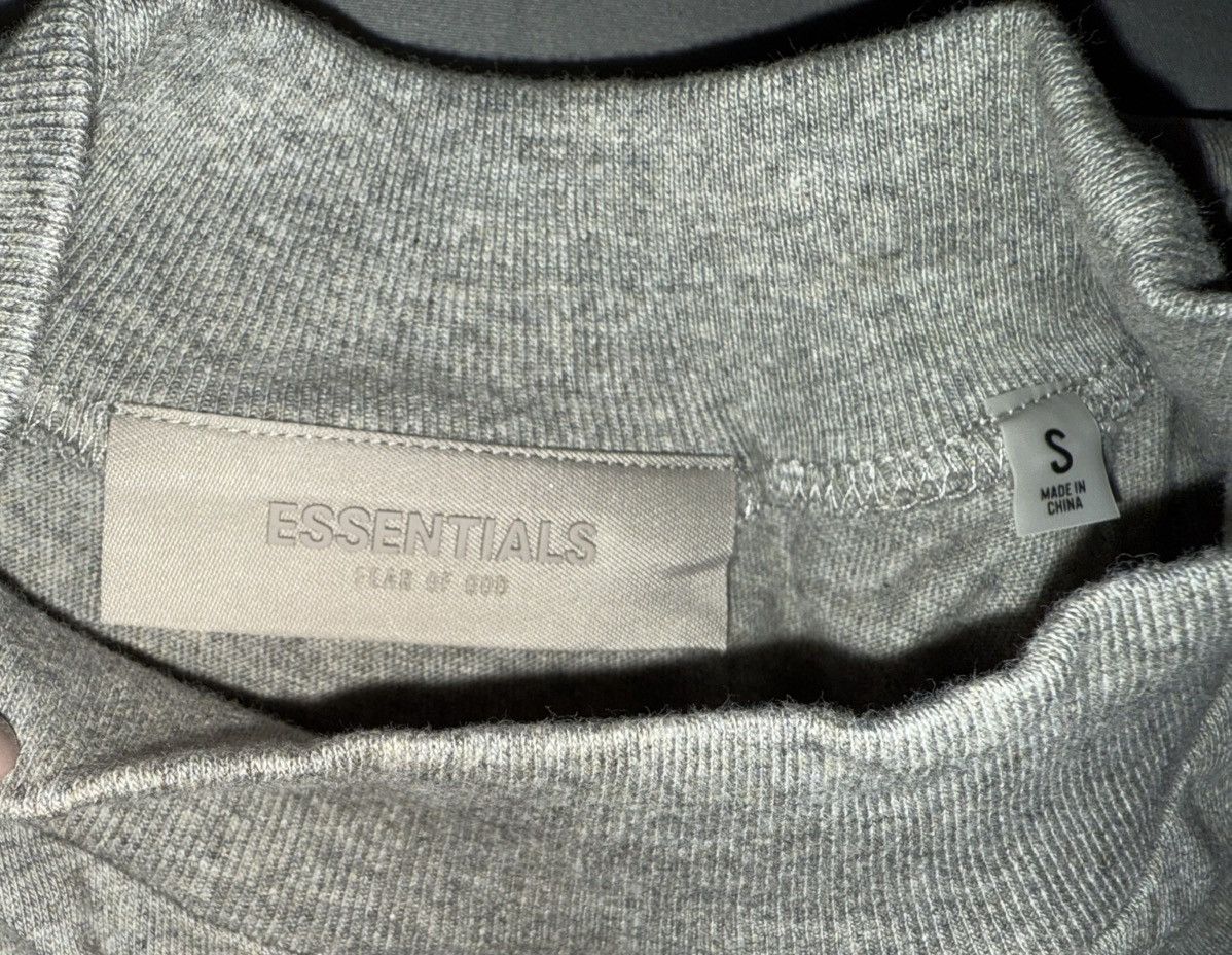 Fear of God Essentials Fear Of God Dark Oatmeal Long Sleeve Size US S / EU 44-46 / 1 - 3 Thumbnail