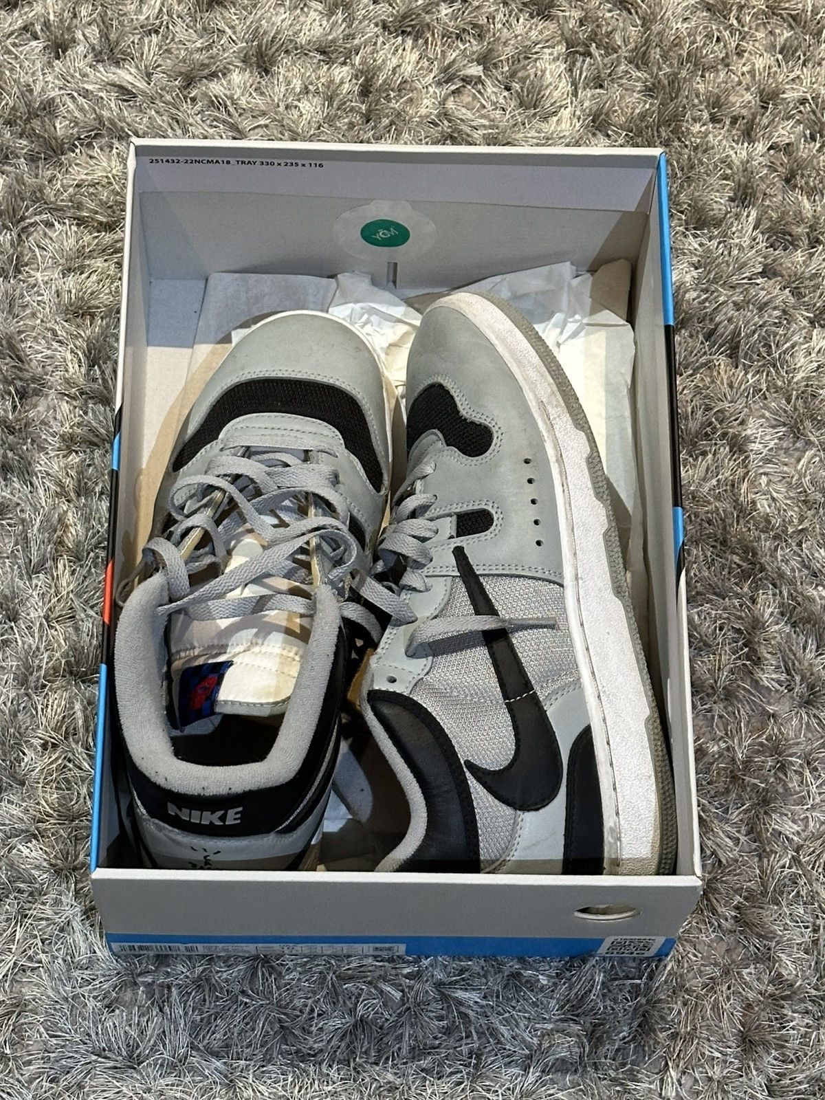 Nike × Travis Scott Nike travis scott mac attack cactus jack sneakers Size US 10 / EU 43 - 8 Thumbnail