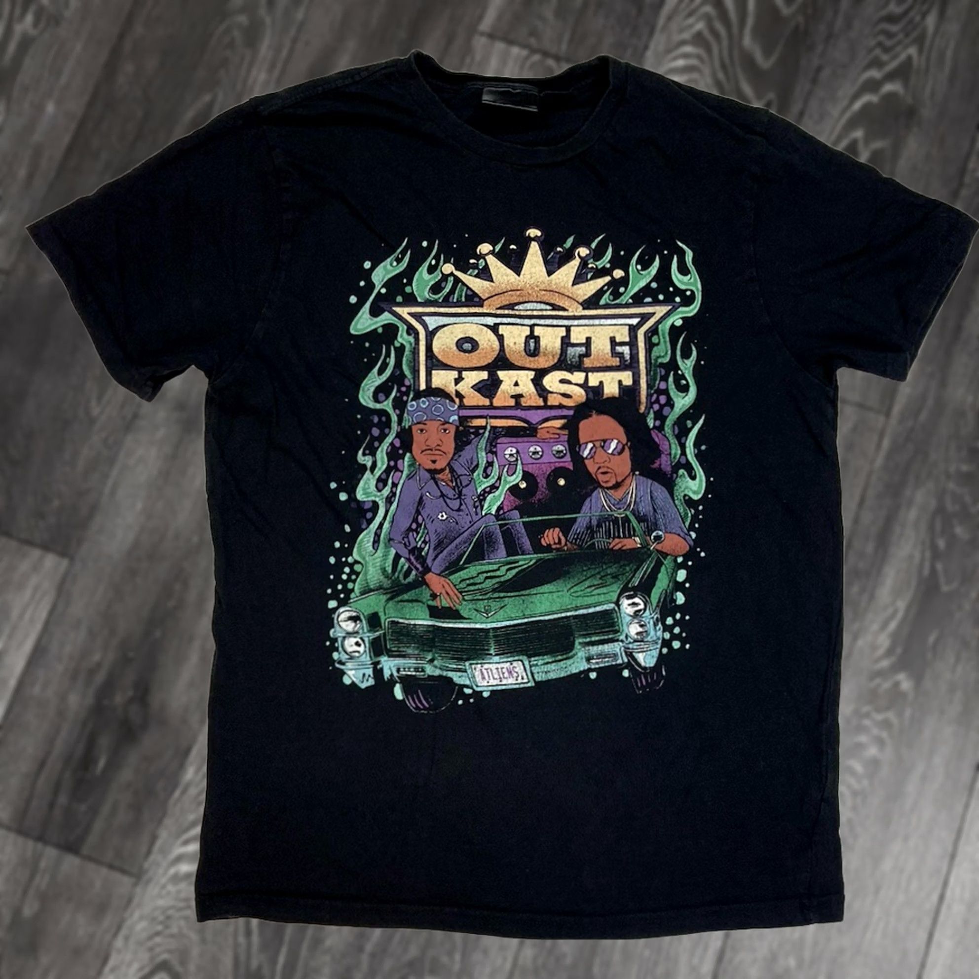 Vintage Outkast T-shirt Women Medium Black Short Sleeve Crew Neck Cotton Graphic Hip Hop Music Shirt Size M / US 6-8 / IT 42-44 - 1 Thumbnail
