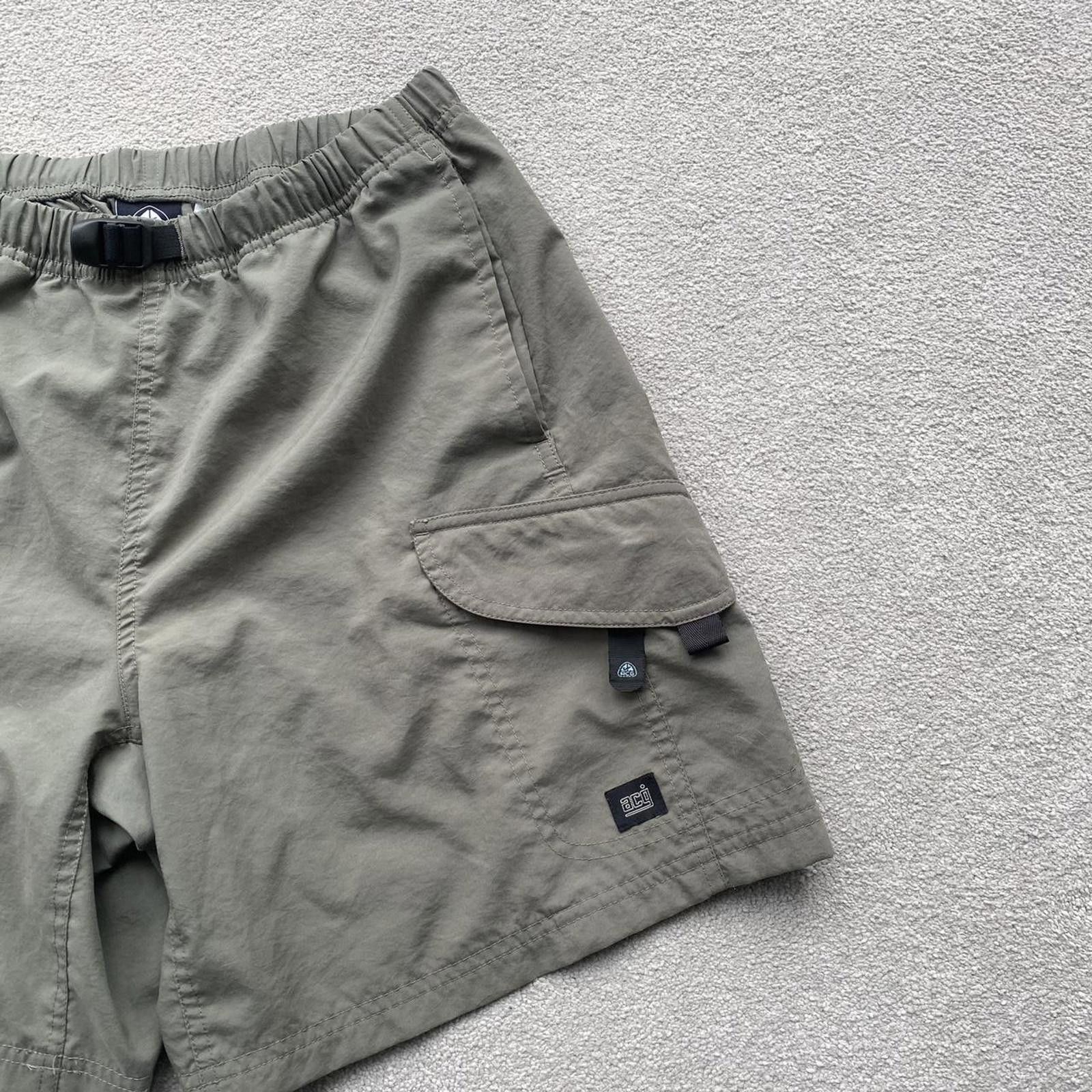 Nike ACG Nike ACG Tactical Utility Vintage Cargo Shorts Size US 30 / EU 46 - 2 Thumbnail