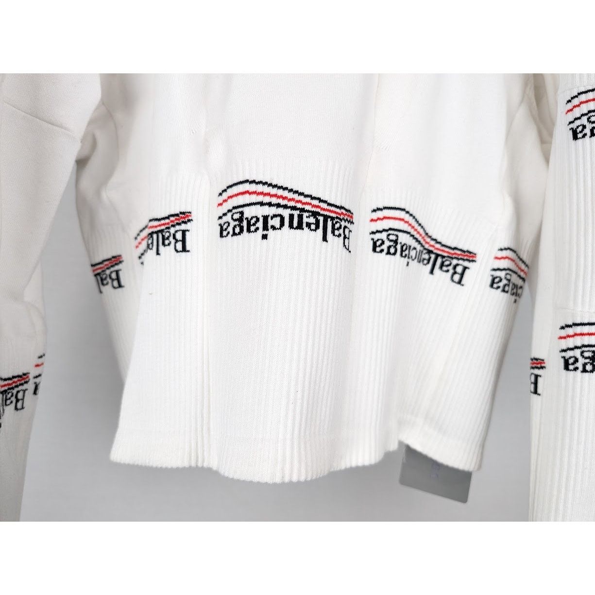 Balenciaga o1rshd1 Socks Jumper Political Tennis Socks in White Size US S / EU 44-46 / 1 - 9 Thumbnail