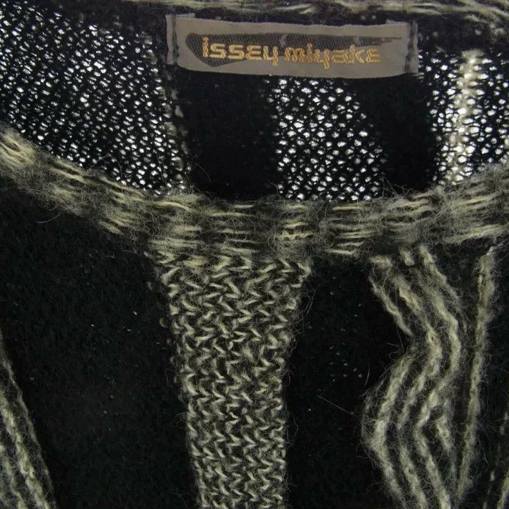Issey Miyake issey miyake striped sweater Size US M / EU 48-50 / 2 - 3 Thumbnail