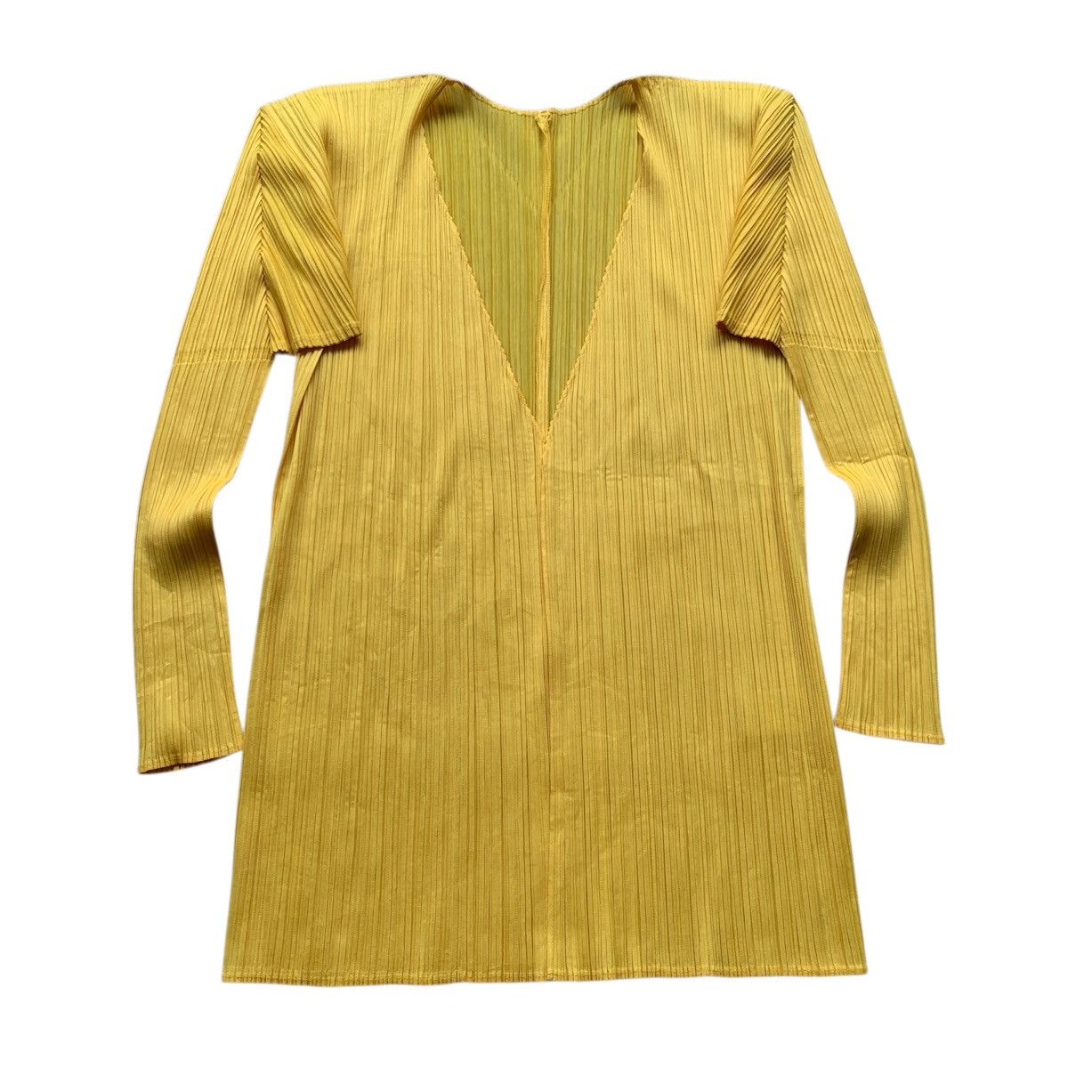 Pleats Please Issey Miyake Pleats Please Issey Miyake Yellow Cardigan Size M / US 6-8 / IT 42-44 - 1 Thumbnail