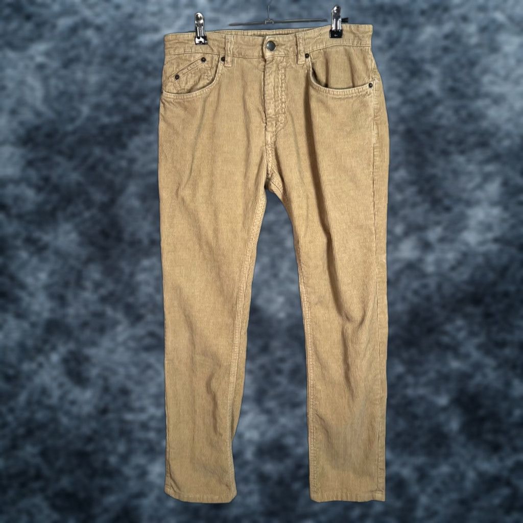 Zara Zara Man Basic Mens 30 Beige Corduroy Pants Tapered Leg Chino Straight Flat Front Regular Waist 30 Inseam 29 Vintage No Mens Size US 30 / EU 46 - 1 Thumbnail
