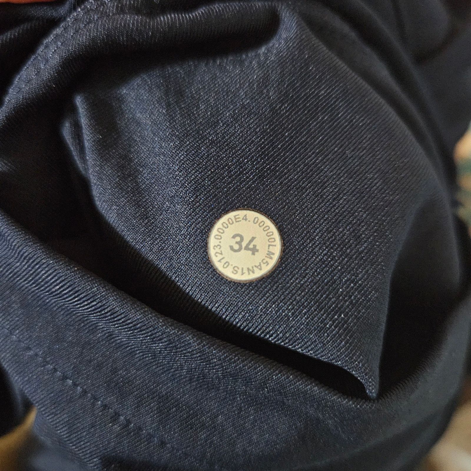 Lululemon Lululemon Pant Men 34x27 Navy Relaxed Cropped Chino Size US 34 / EU 50 - 16 Thumbnail