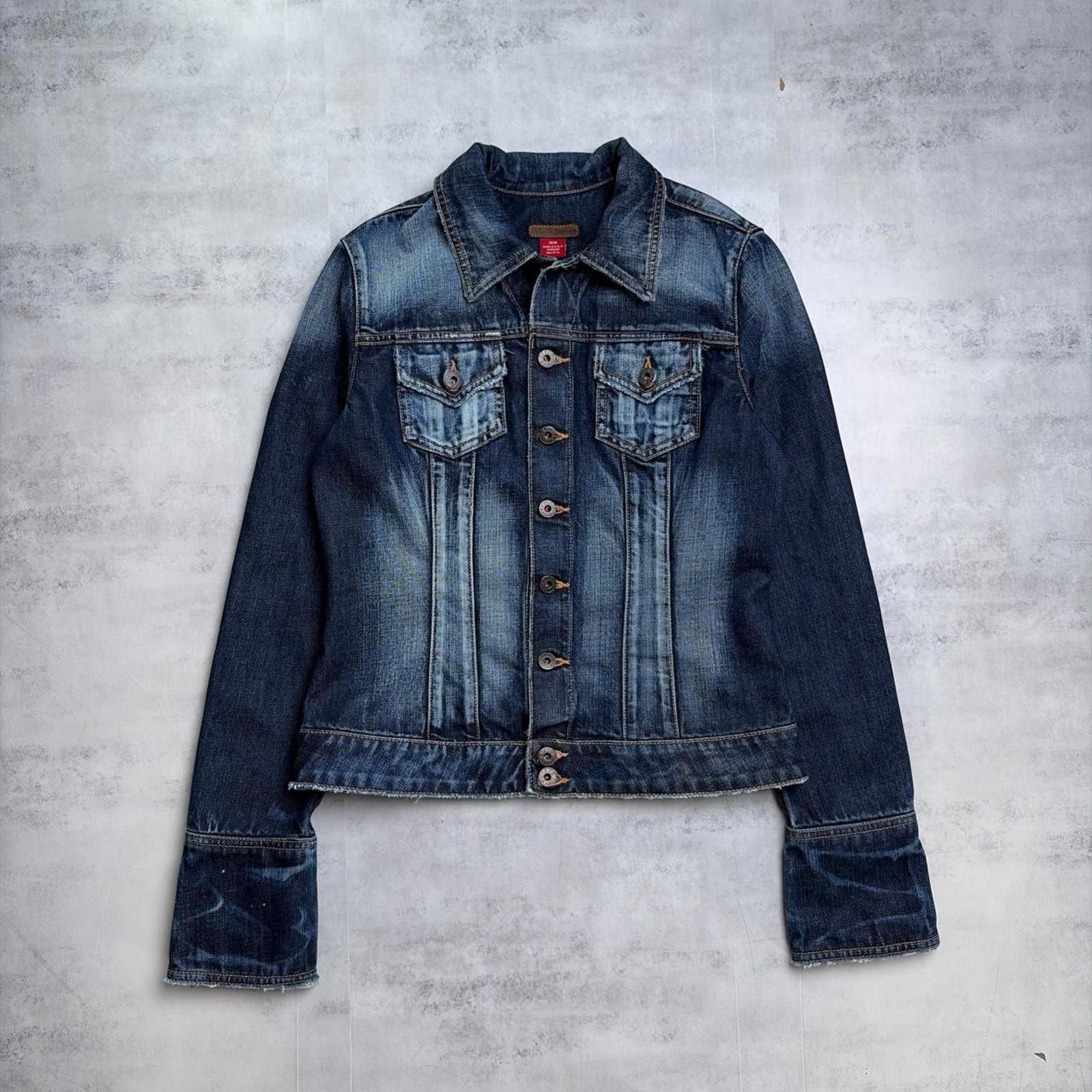 Guess Y2K Dark Wash Guess Premium Denim Trucker Jacket Size M / US 6-8 / IT 42-44 - 1 Thumbnail