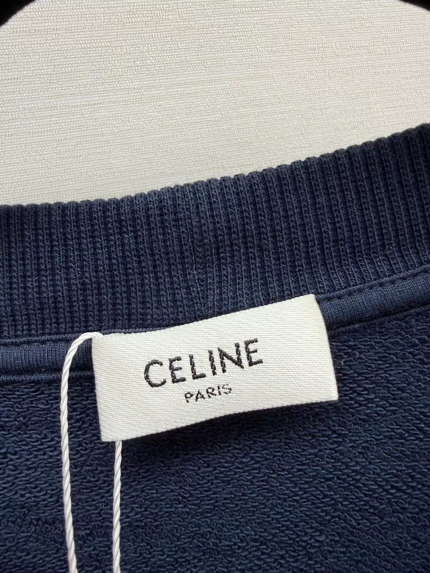 Celine Celine Logo Print Sweatshirt Xinling Worn 1x XL Size XL / US 12-14 / IT 48-50 - 2 Thumbnail