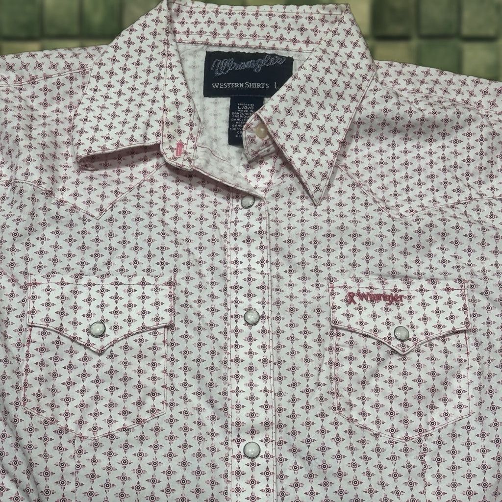 Wrangler Wrangler Pearl Snap Shirt Womens Large Pink White Brest Cancer Awareness Casual Western Shirt Size L / US 10 / IT 46 - 1 Thumbnail
