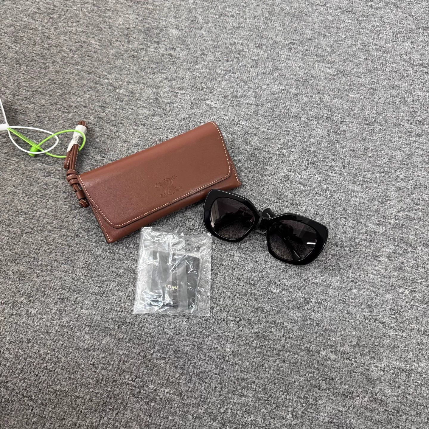 Celine Celine Triumph Arc Sunglasses 99 New Original Box Size ONE SIZE - 2 Thumbnail