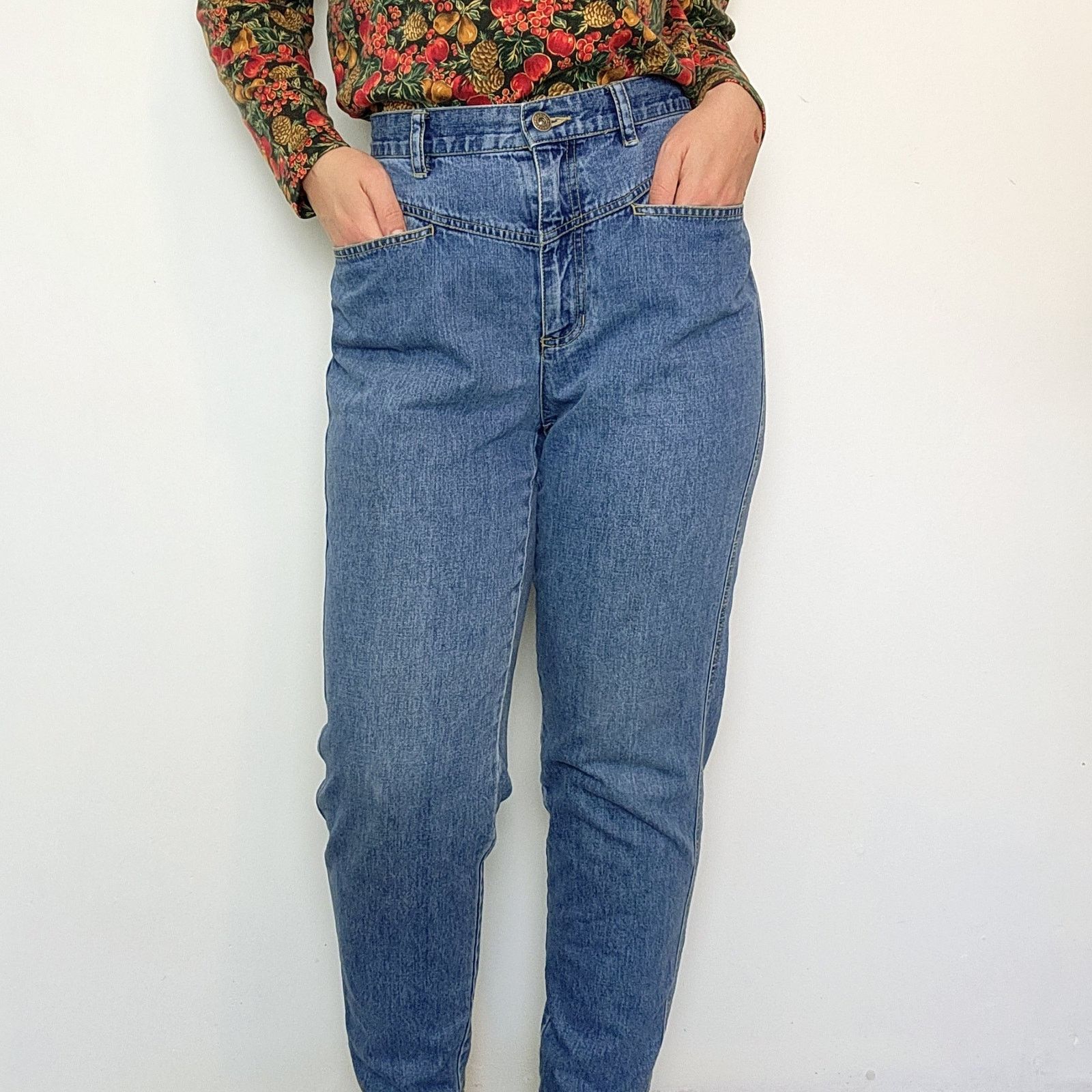 Vintage Vintage Lizwear 90s High Rise Jeans 14 Yoke Medium Wash 80s Size 36" / US 14 / IT 50 - 2 Thumbnail
