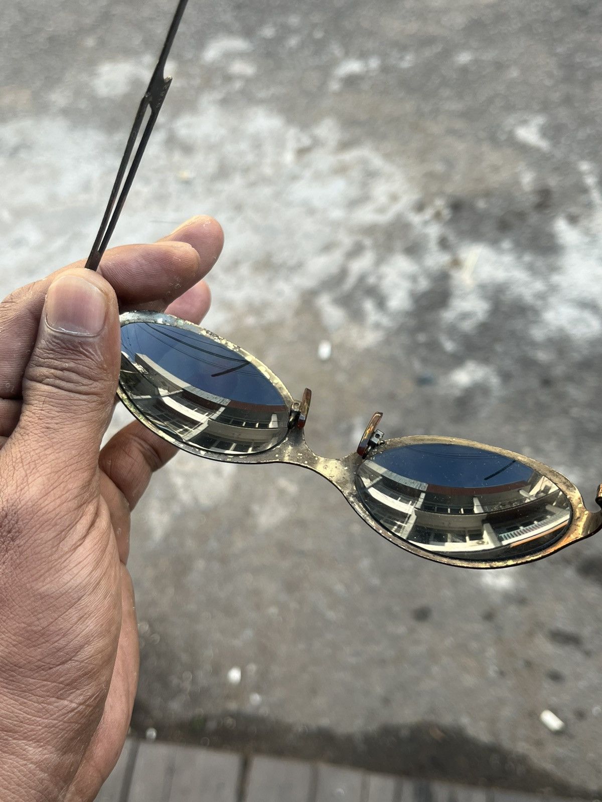 Japanese Brand Vintage 80s Avant-Garde Oval Sunglasses — Metal Frame. Size ONE SIZE - 13 Thumbnail