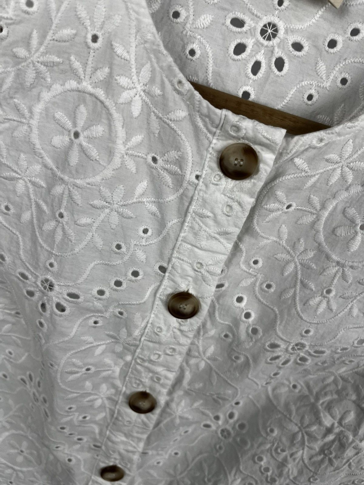 Sezane Sezane | Tops | Nwt Sezane Roni Blouse Elegant White Size XS / US 0-2 / IT 36-38 - 2 Thumbnail