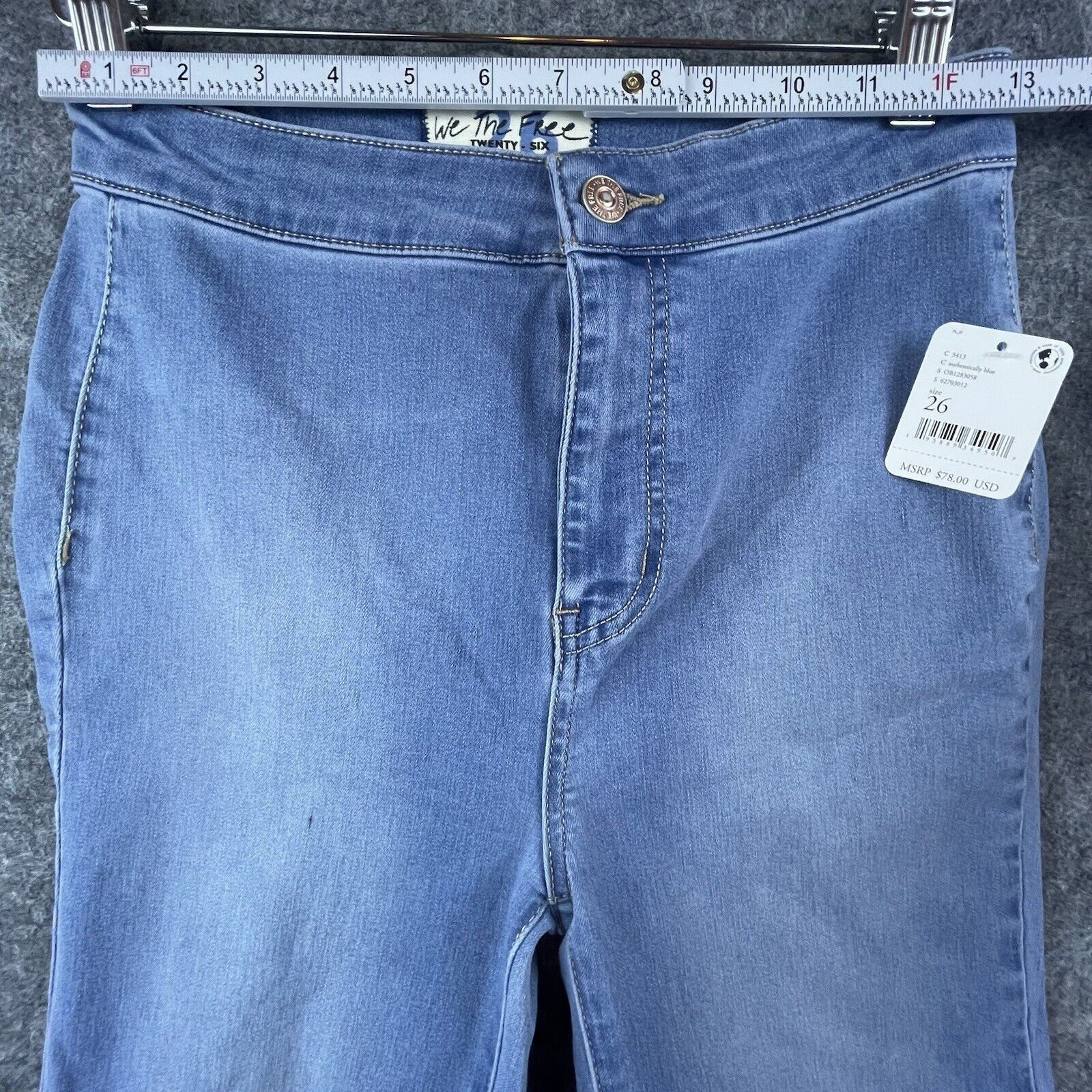 Free People We The Free People Jeans 26 Big Flare Raw Fray Bell Bottom Size 26" / US 2 / IT 38 - 5 Thumbnail