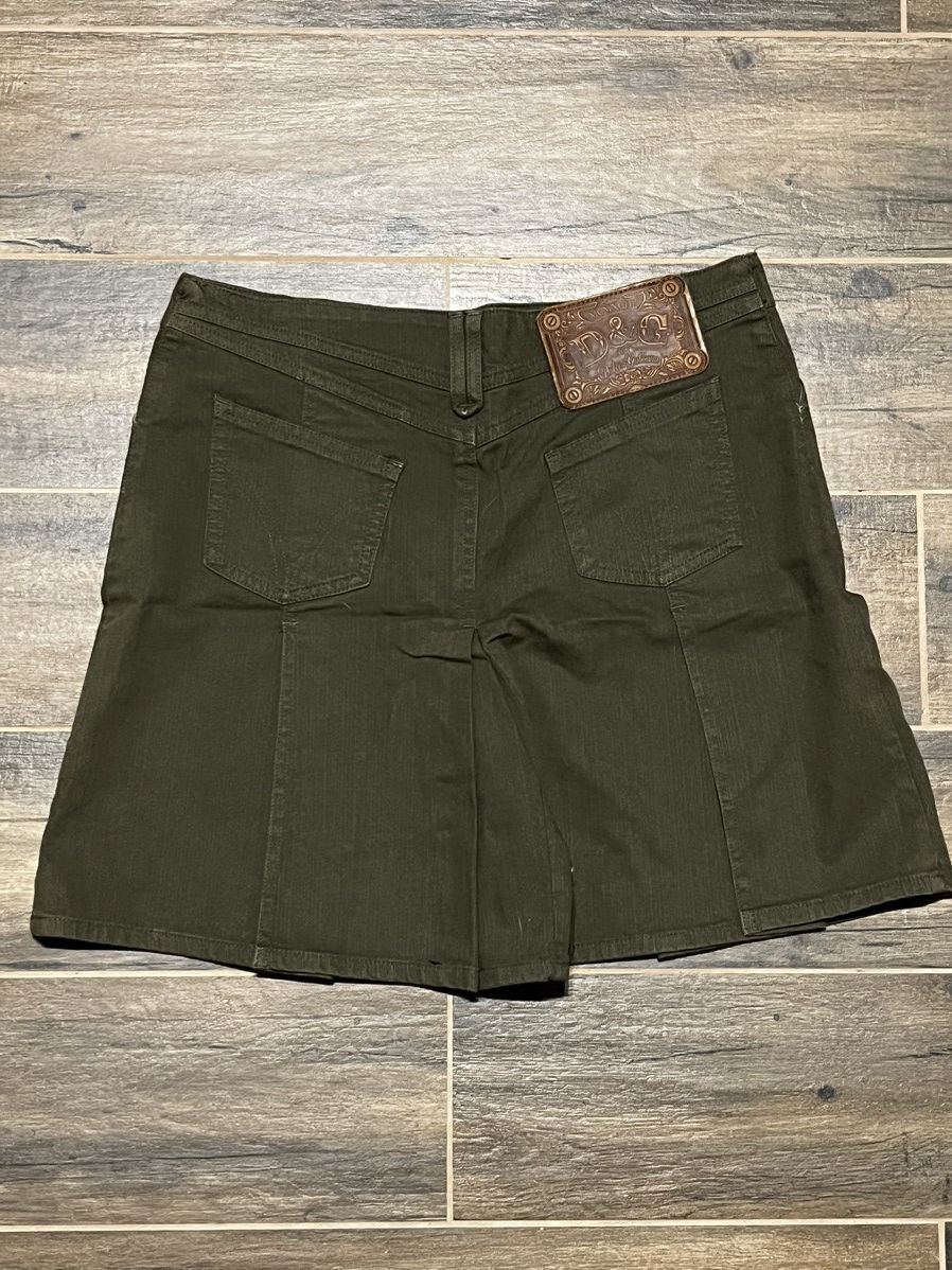 Dolce & Gabbana DOLCE GABBANA MINI SKIRT Size 28" / US 6 / IT 42 - 6 Thumbnail
