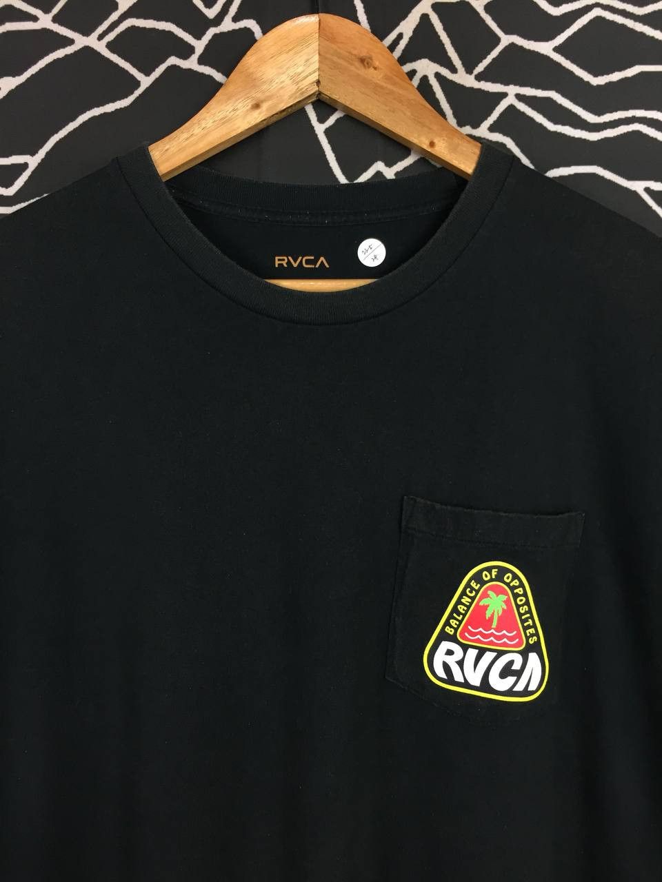 RVCA RVCA Balance of Opposites Skate Surf Pocket Tee Size US M / EU 48-50 / 2 - 3 Thumbnail