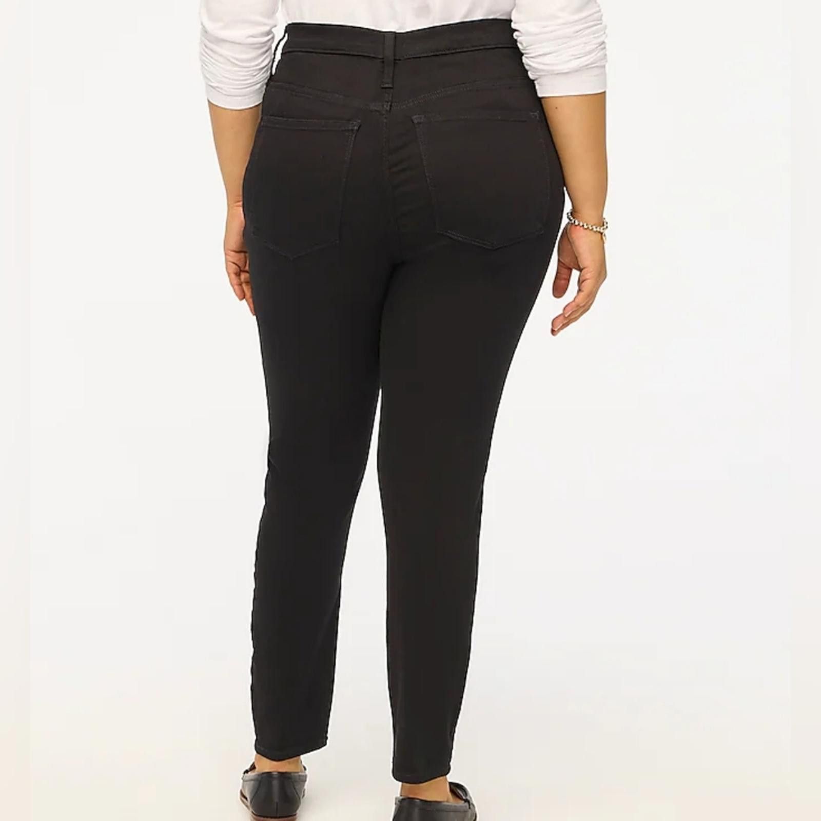J.Crew J Crew 9" Mid Rise Skinny Jean Size 30" / US 8 / IT 44 - 3 Thumbnail