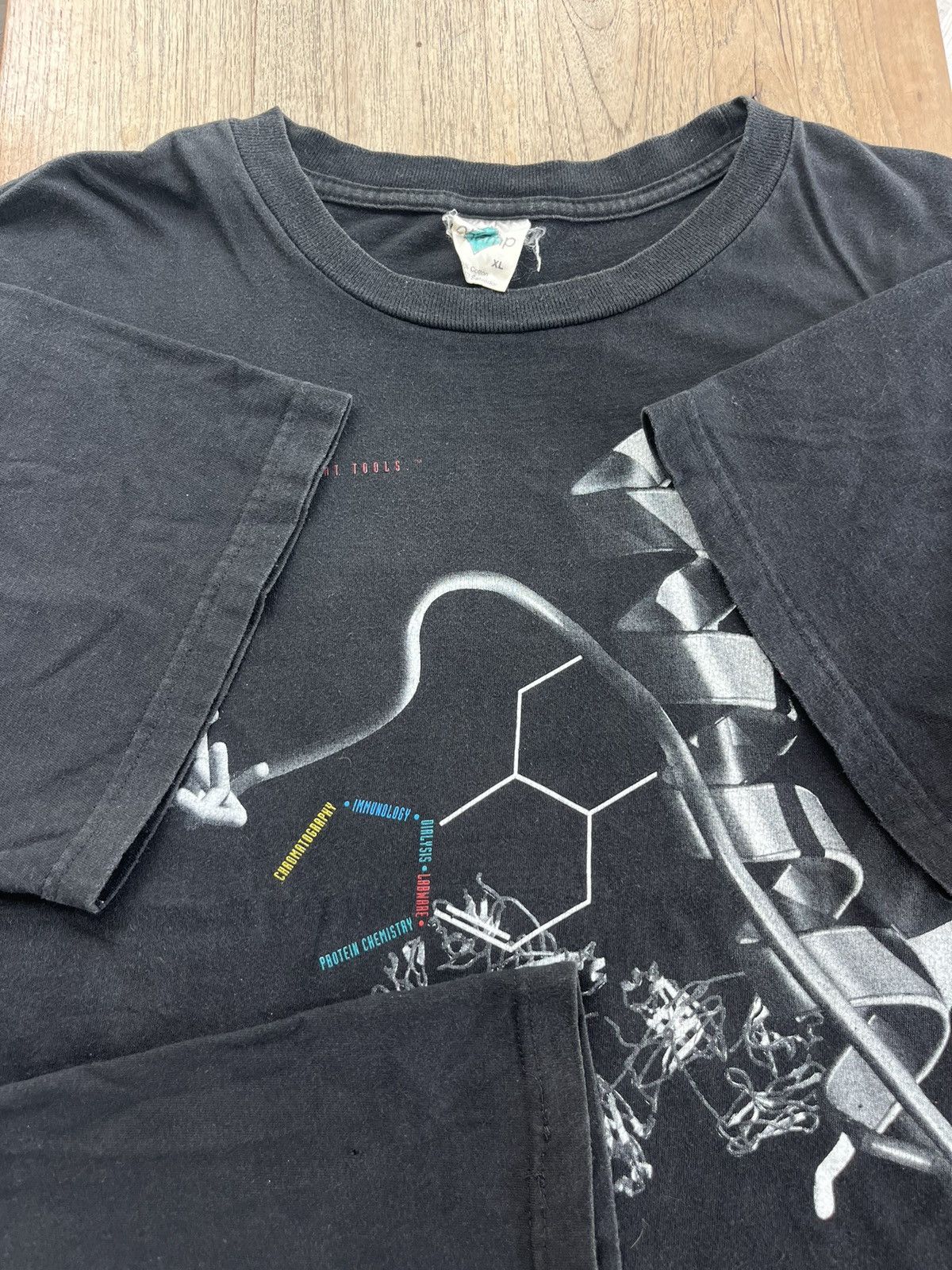 Arts & Science × Vintage Vintage PC PIERCE Art Science Chromosome 90’s T-shirt Size US XL / EU 56 / 4 - 8 Thumbnail