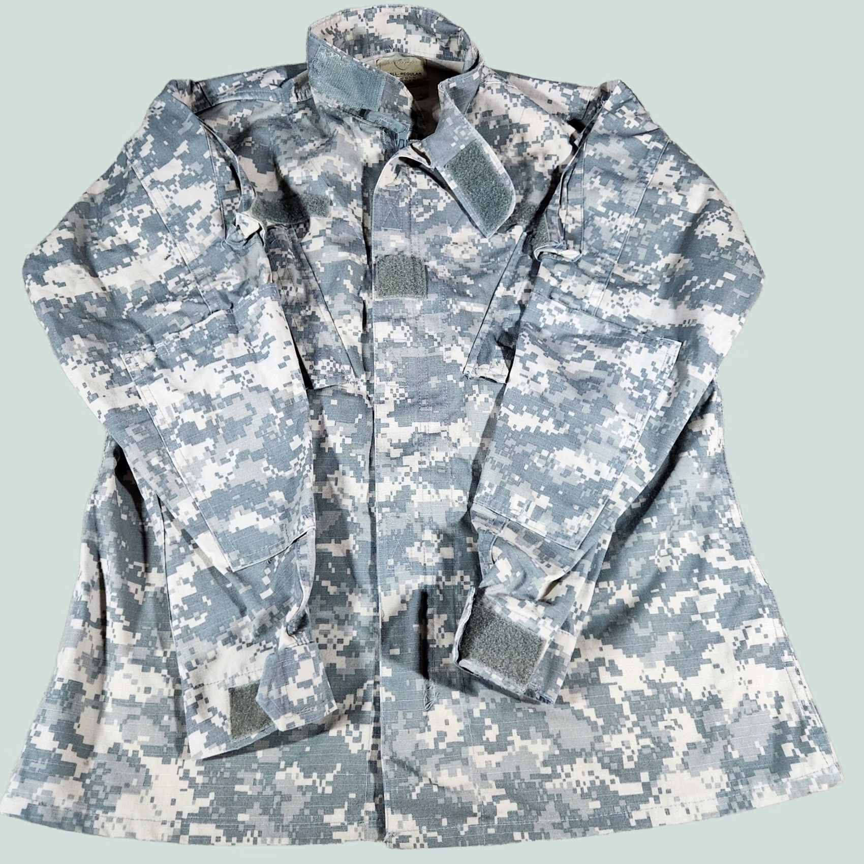 Vintage US Army Combat Uniform Coat Small Green Gray Camo NATO Mens Size US S / EU 44-46 / 1 - 1 Thumbnail