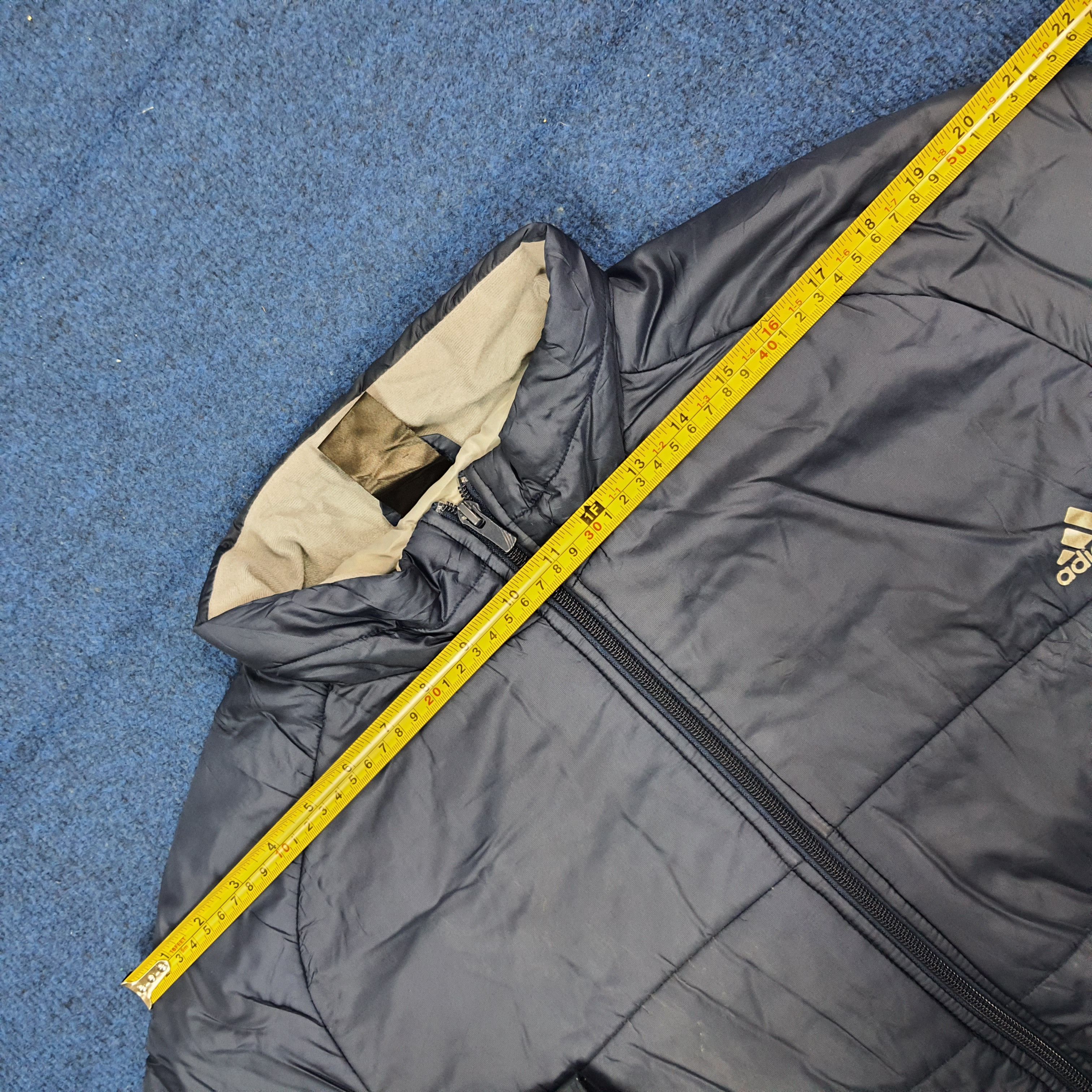 Adidas Vintage Adidas Puffer Custom Yohji Logo Jacket C275N24 Size US M / EU 48-50 / 2 - 11 Thumbnail