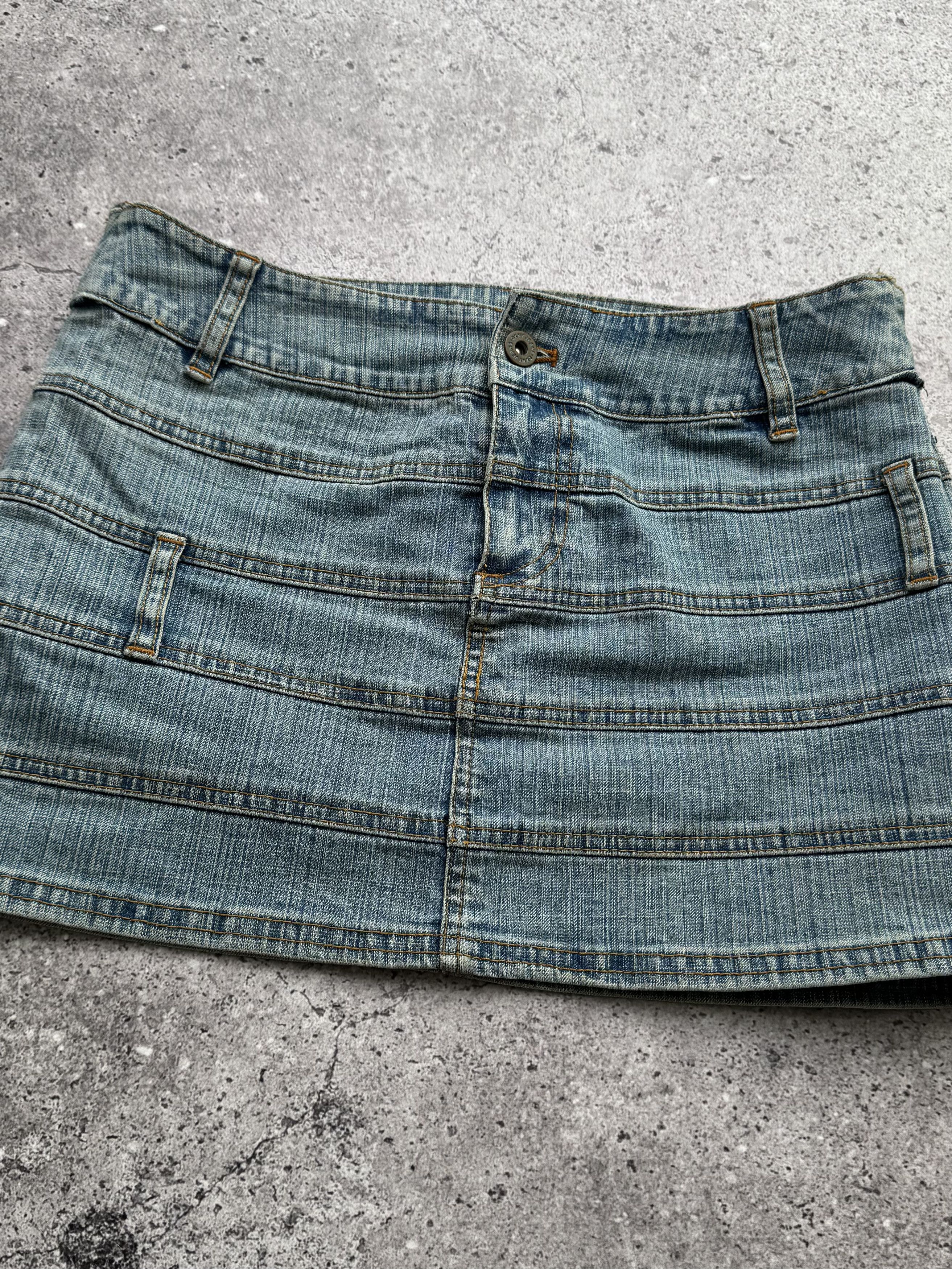 Vintage Y2K Mini Skirt Low Rise Stretch Jean Clubwear Sexy (E8) Size 27" / US 4 / IT 40 - 2 Thumbnail